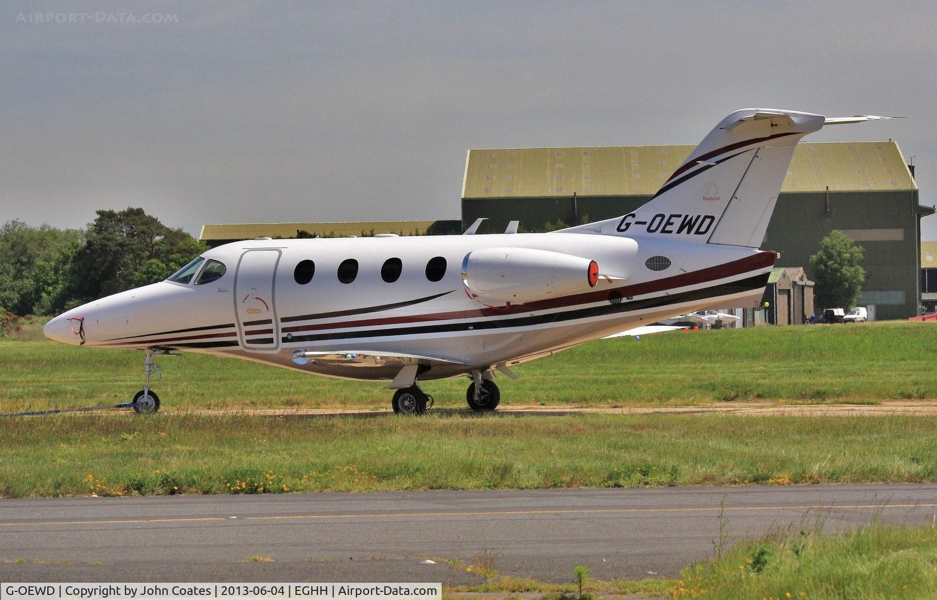G-OEWD, 2005 Beech 390 Premier I C/N RB-126, Parked at Jetworks