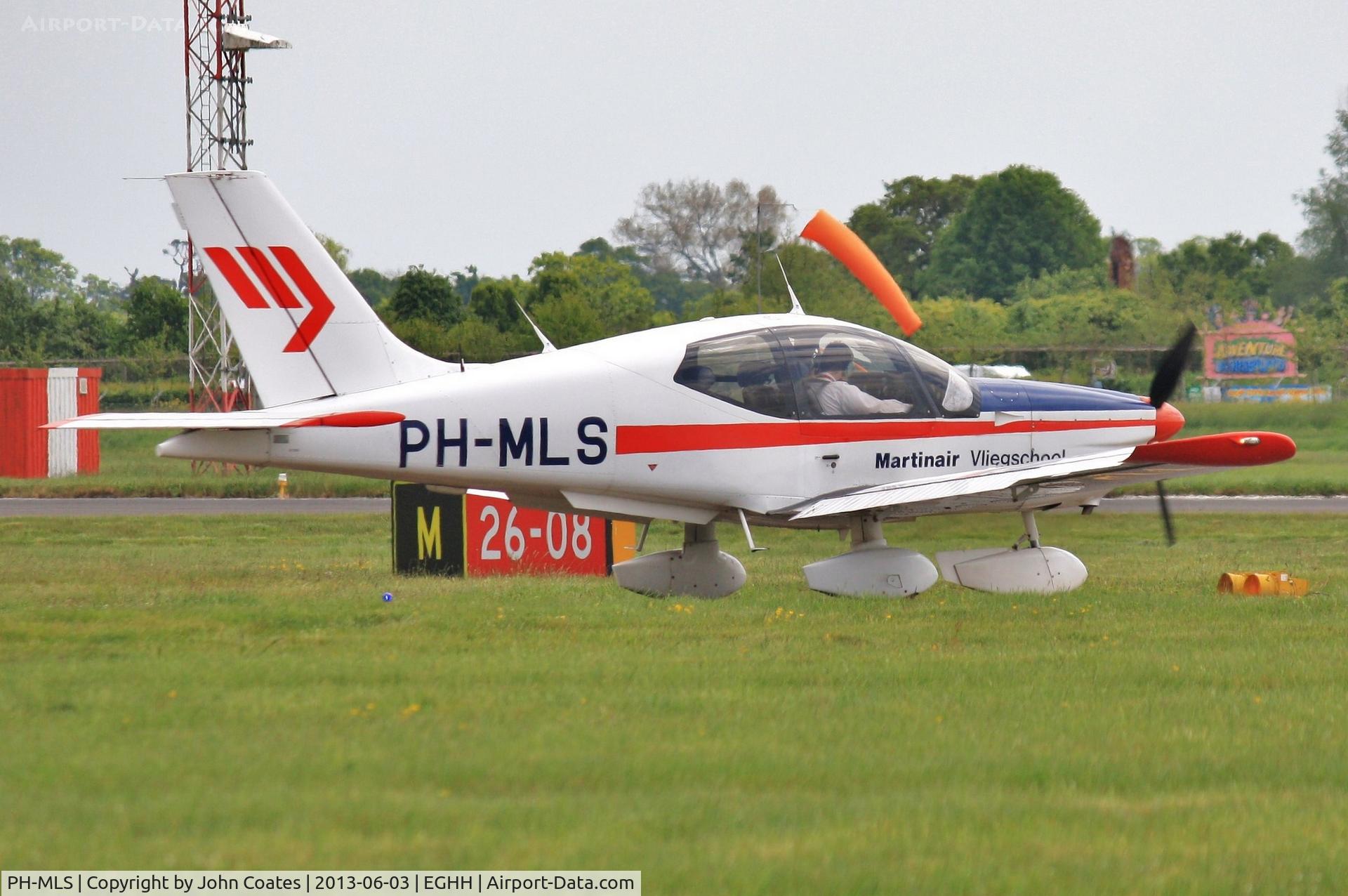 PH-MLS, 2002 Socata TB-10 Tobago C/N 2188, Waiting to depart