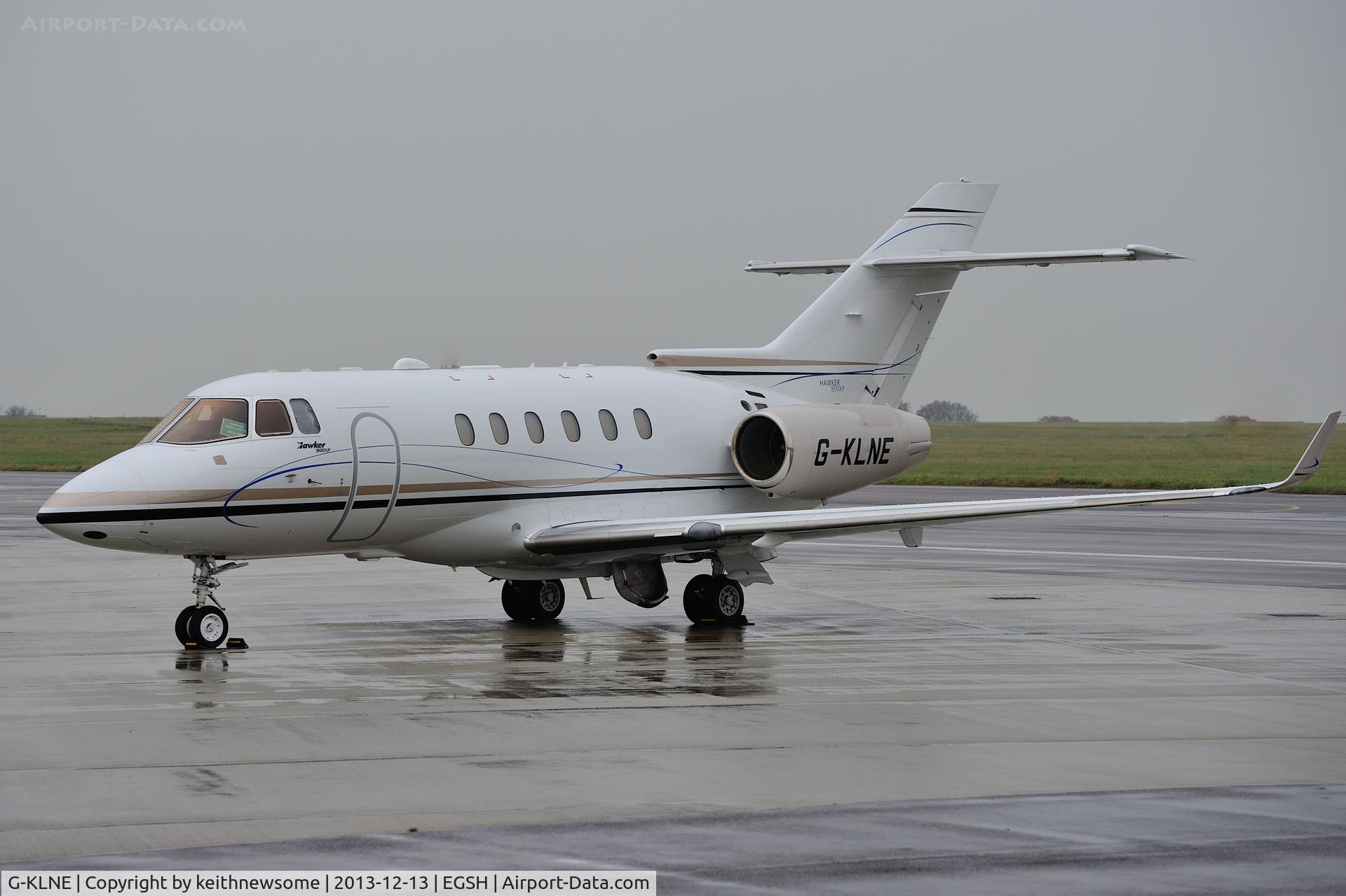 G-KLNE, 2011 Hawker Beechcraft 900XP C/N HA-0186, Photo shoot set up !