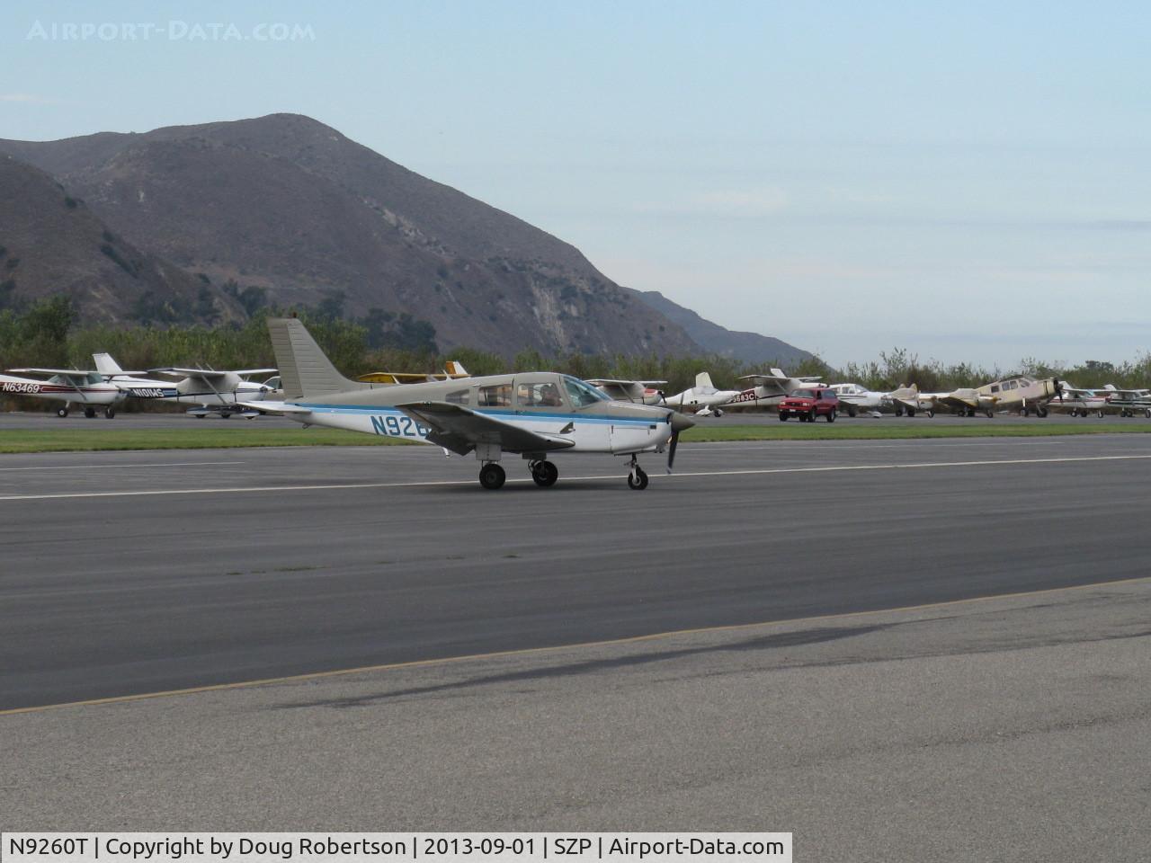 N9260T, 1985 Piper PA-28-161 Warrior II C/N 28-8616033, 1985 Piper PA-28-161 WARRIOR II, Lycoming O-320-D3G 160 Hp, taxi off the active