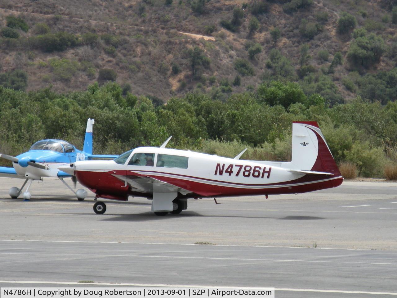 N4786H, 1979 Mooney M20J 201 C/N 24-0876, 1979 Mooney M20J 201, Lycoming IO-360 A&C 200 Hp, stunning refinish, taxi back after landing 22