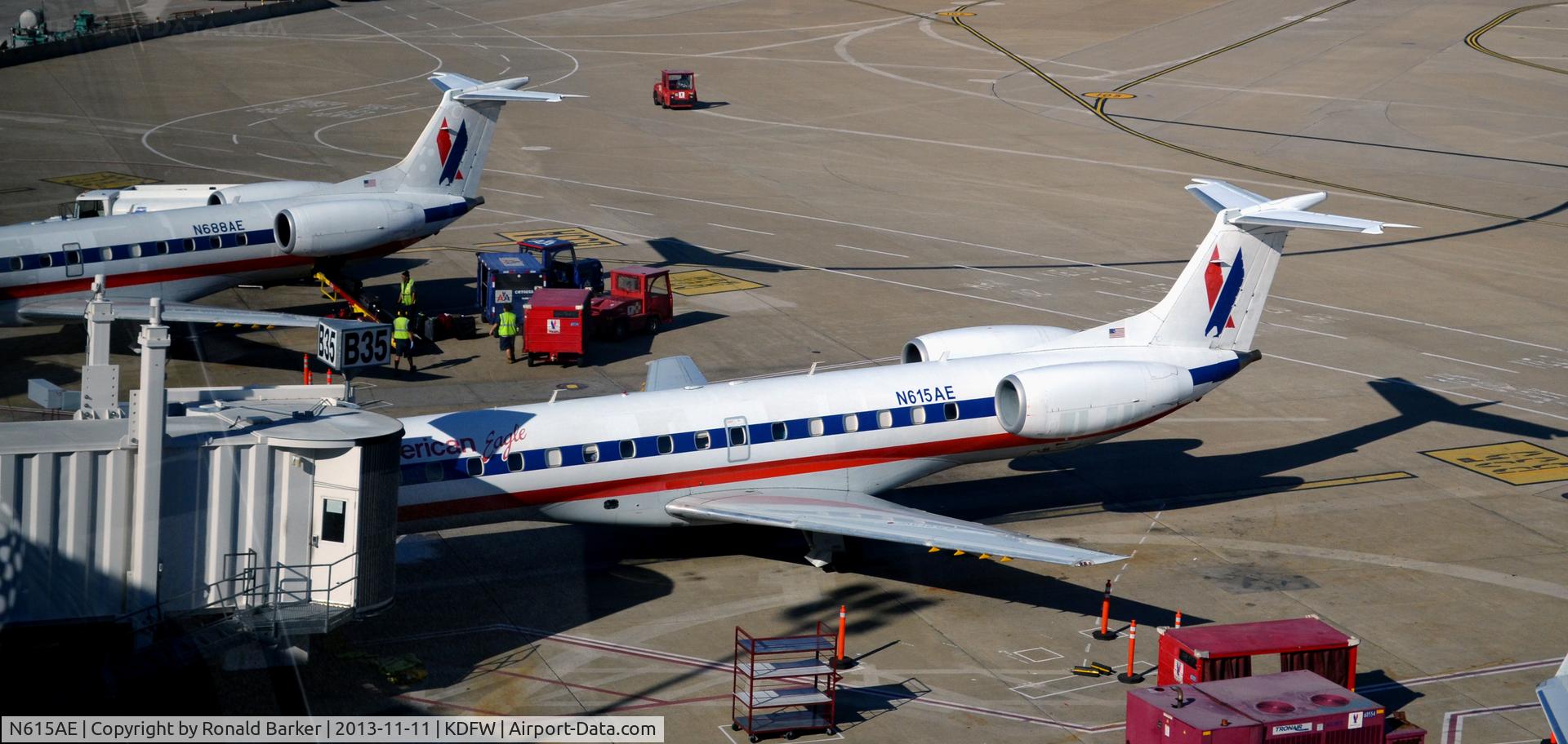 N615AE, 1998 Embraer ERJ-145LR (EMB-145LR) C/N 145087, Gate B35 DFW
