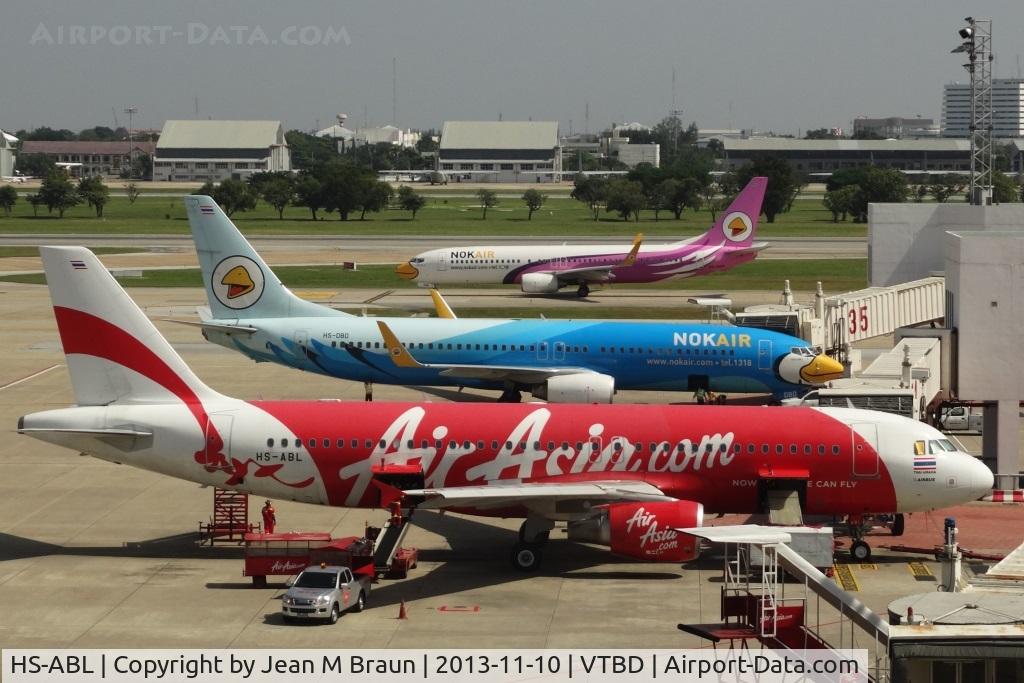 HS-ABL, 2009 Airbus A320-216 C/N 4126, More & more low cost carriers move to DMK. Presently Nok Air, Thai Air Asia, Thai Lion Air & Orient Thai use the old Bangkok airport as their main hub.