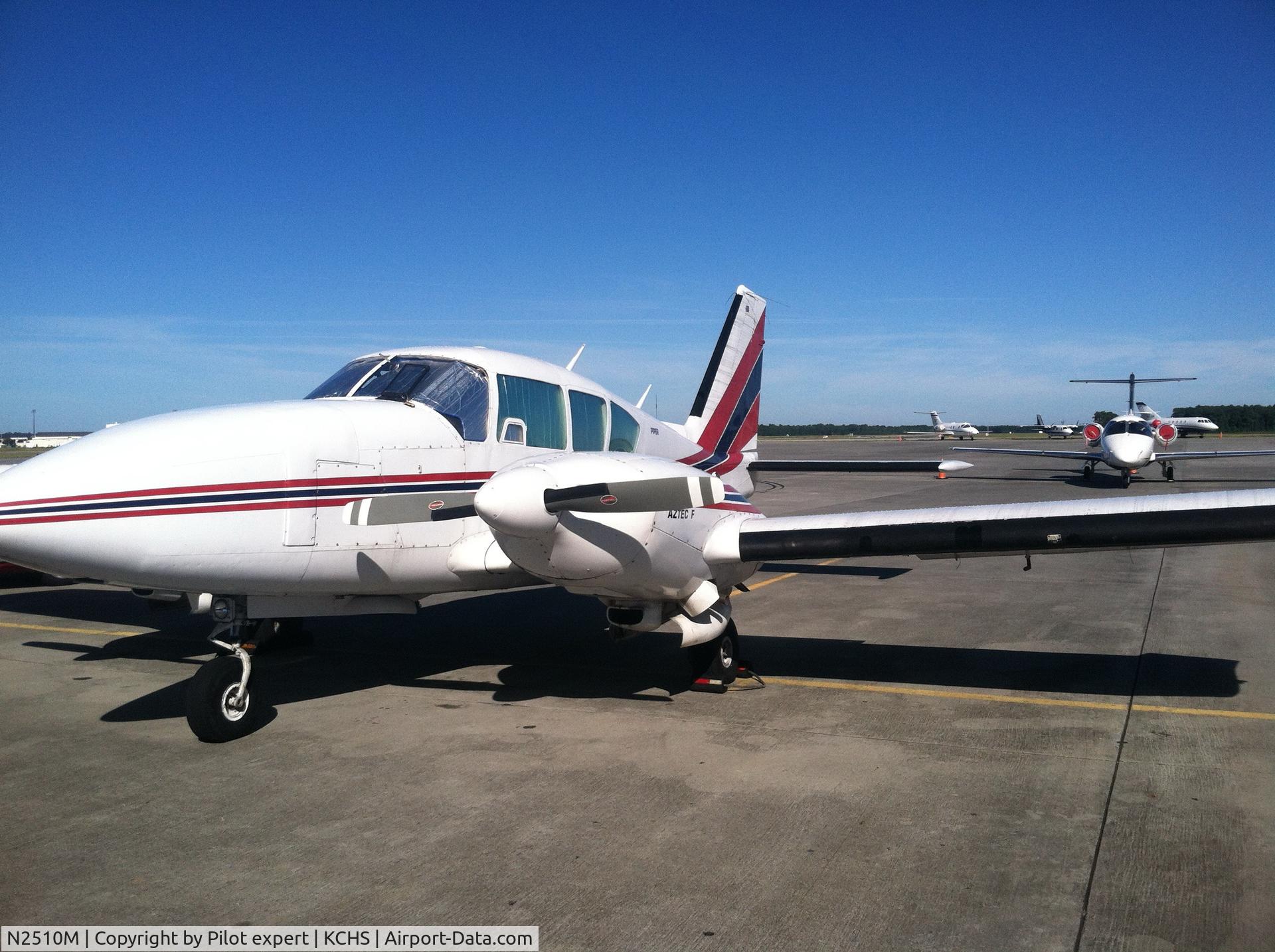 N2510M, 1979 Piper PA-23-250 Aztec C/N 27-7954070, At charleston