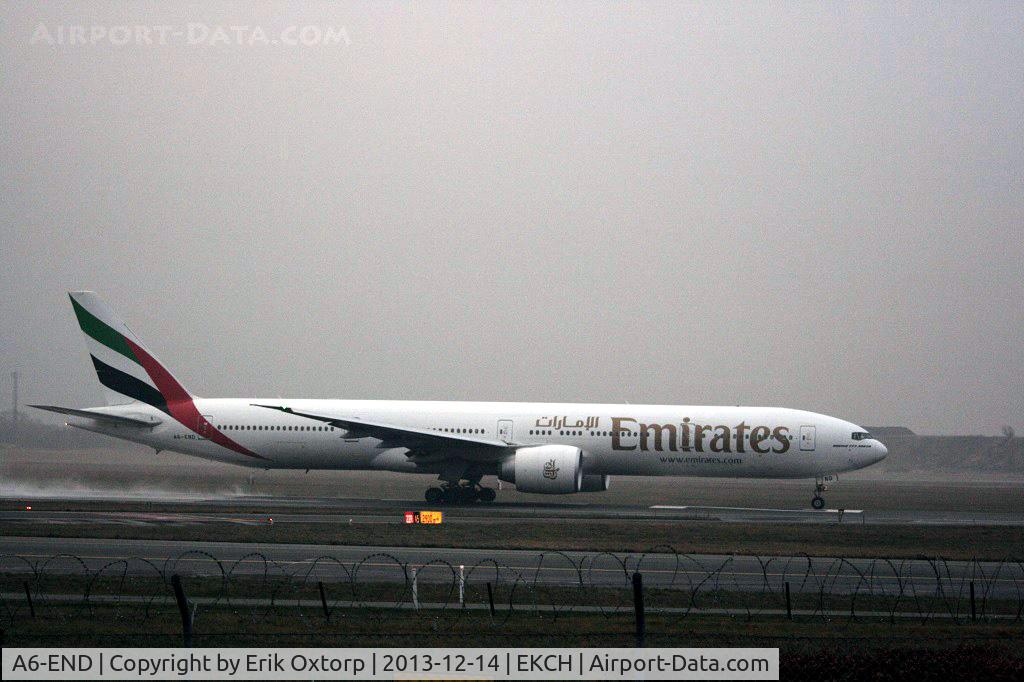 A6-END, 2012 Boeing 777-31H/ER C/N 41084, A6-END in CPH