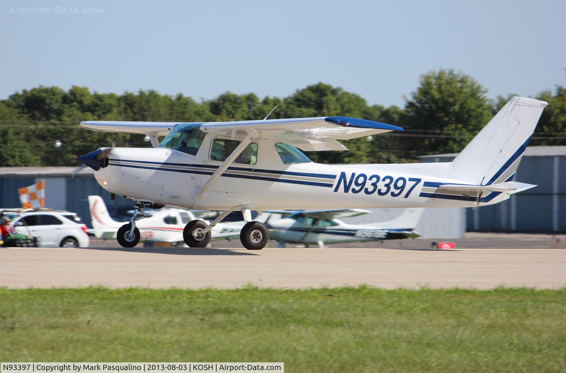 N93397, 1981 Cessna 152 C/N 15285479, Cessna 152