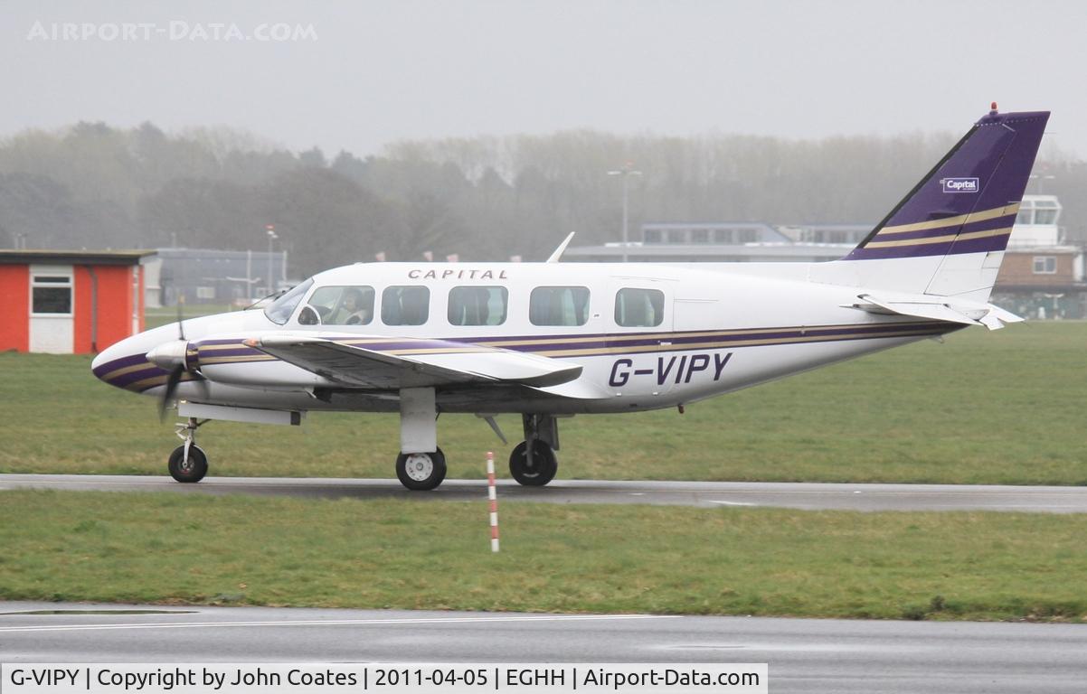 G-VIPY, 1978 Piper PA-31-350 Chieftain C/N 31-7852143, Taxiing on arrival