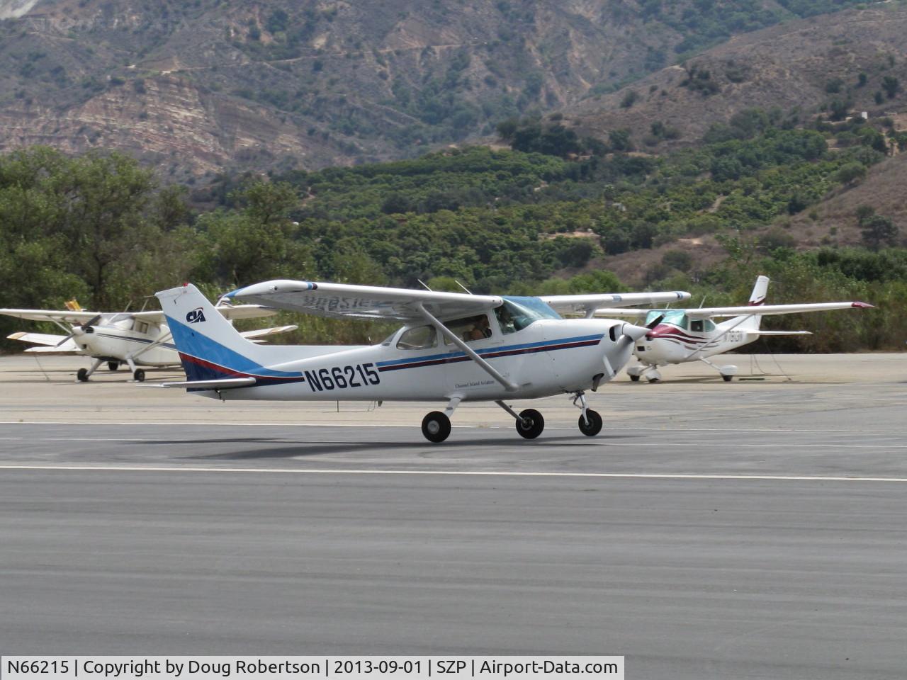 N66215, 1983 Cessna 172P C/N 17275982, 1983 Cessna 172P SKYHAWK, Lycoming O-320-D2J 160 Hp, Channel Islands Aviation rental from CMA, takeoff roll Rwy 22