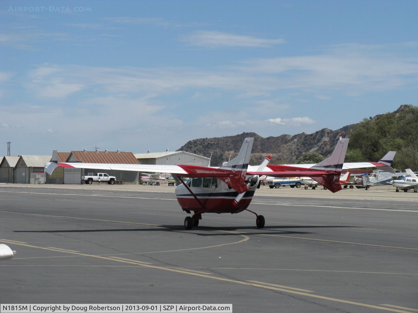 N1815M, 1971 Cessna 337F Super Skymaster C/N 33701415, 1971 Cessna 337F SUPER SKYMASTER, two Continental IO-360 210 Hp each in center-line thrust puller-pusher configuration, taxi to parking