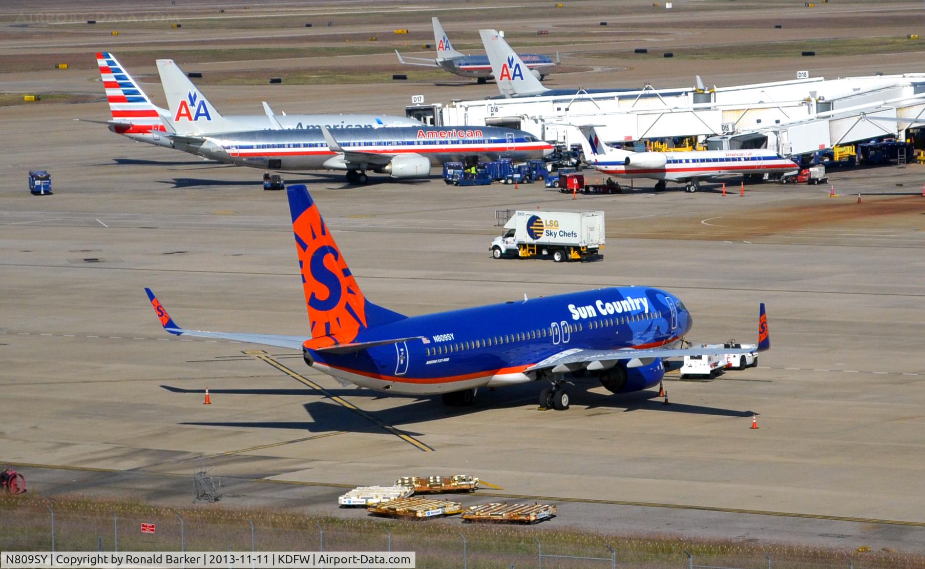 N809SY, 2005 Boeing 737-8Q8 C/N 30683, DFW TX