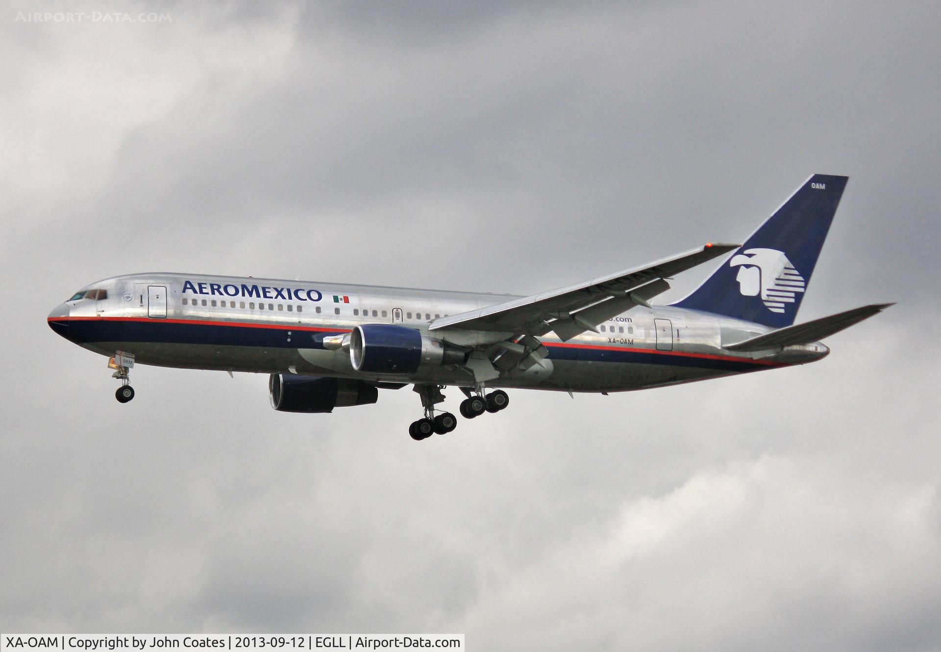 XA-OAM, 1993 Boeing 767-2B1/ER C/N 26471/511, Finals to 27L
