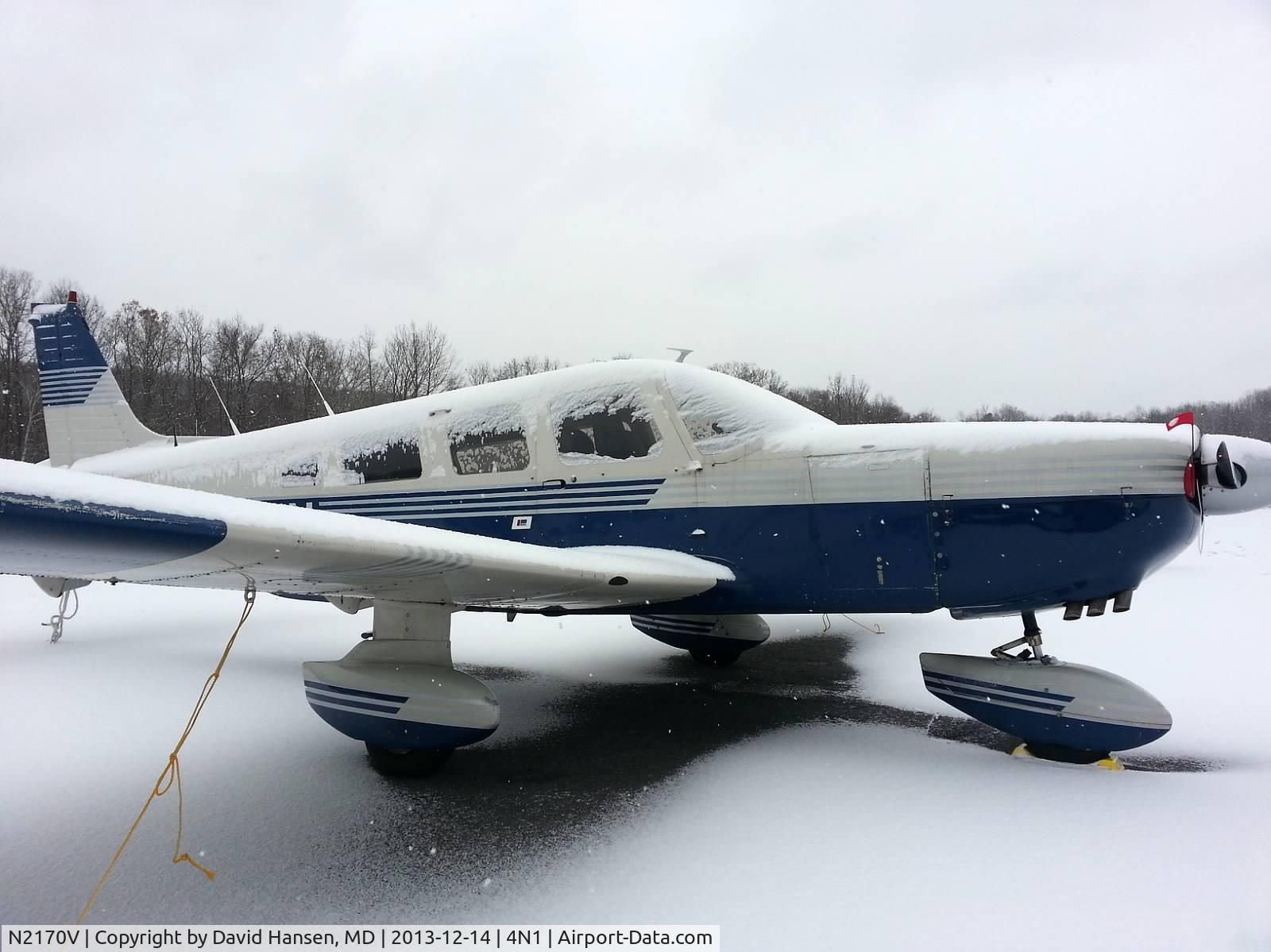 N2170V, 1979 Piper PA-32-300 Cherokee Six Cherokee Six C/N 32-7940071, A cool day in New Jersey