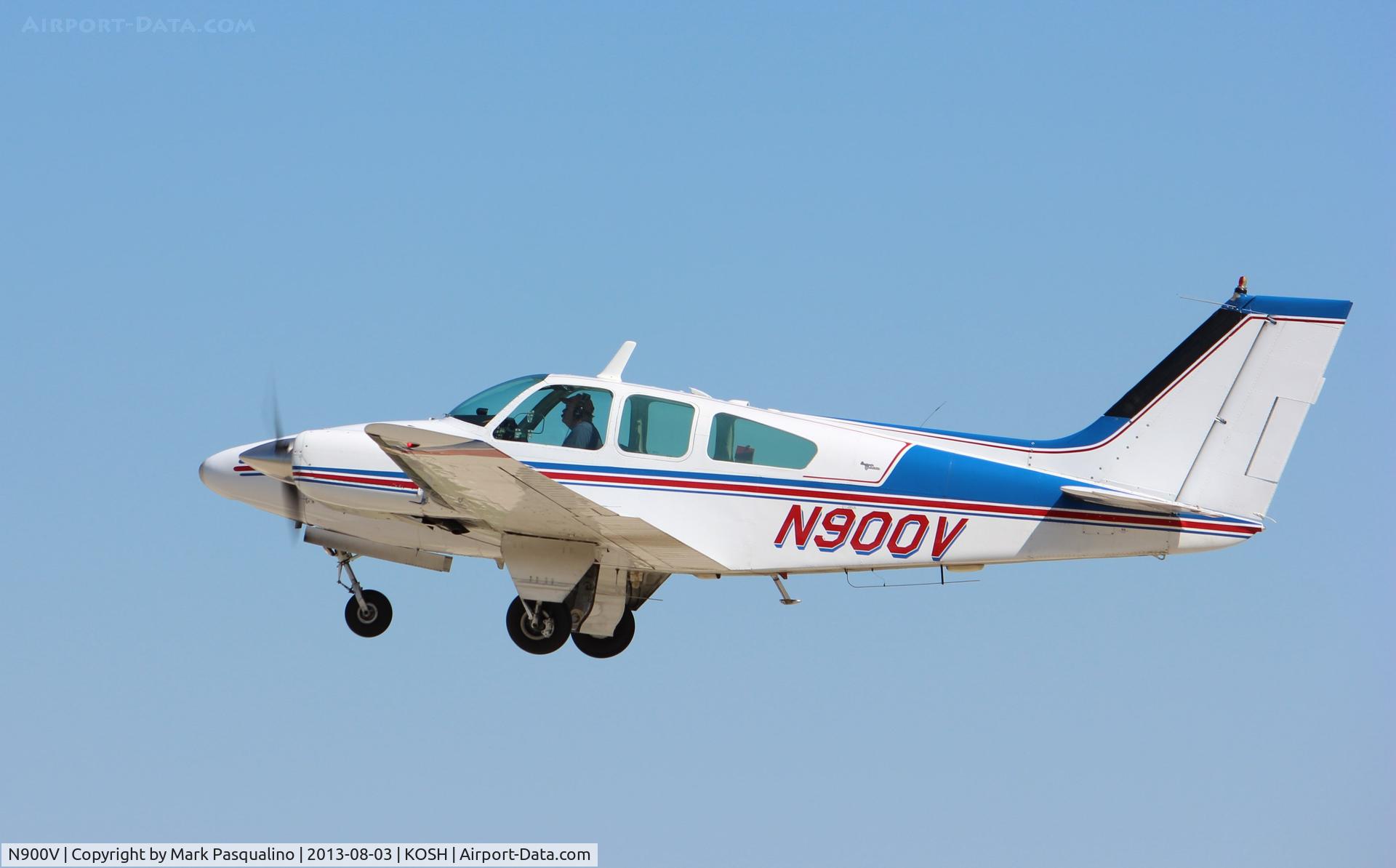 N900V, 1964 Beech 95-B55 (T42A) Baron C/N TC-803, Beech B55
