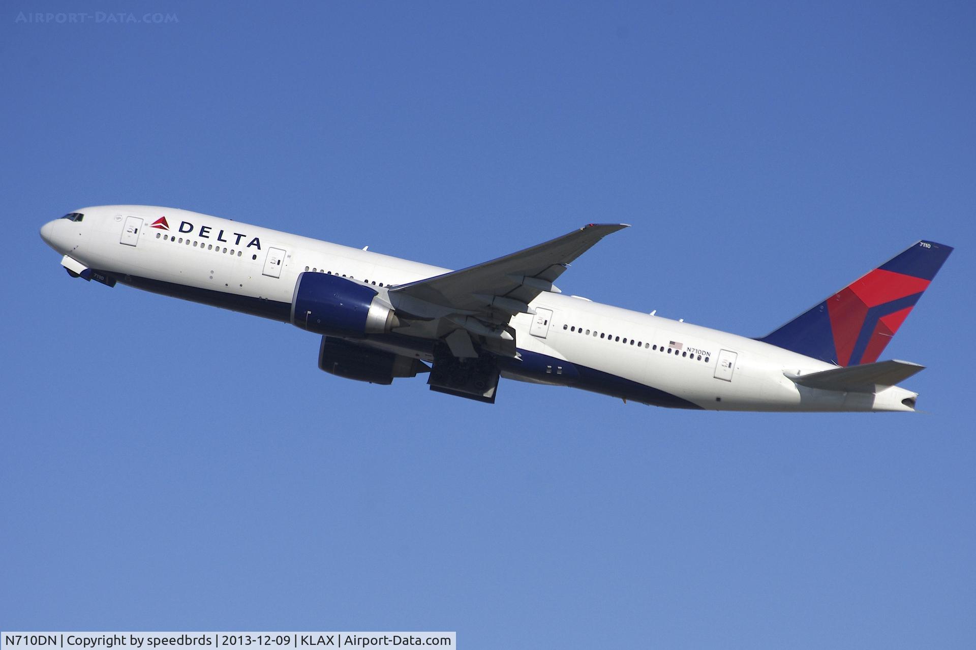 N710DN, 2010 Boeing 777-232/LR C/N 40560, Delta Airlines 777-200LR