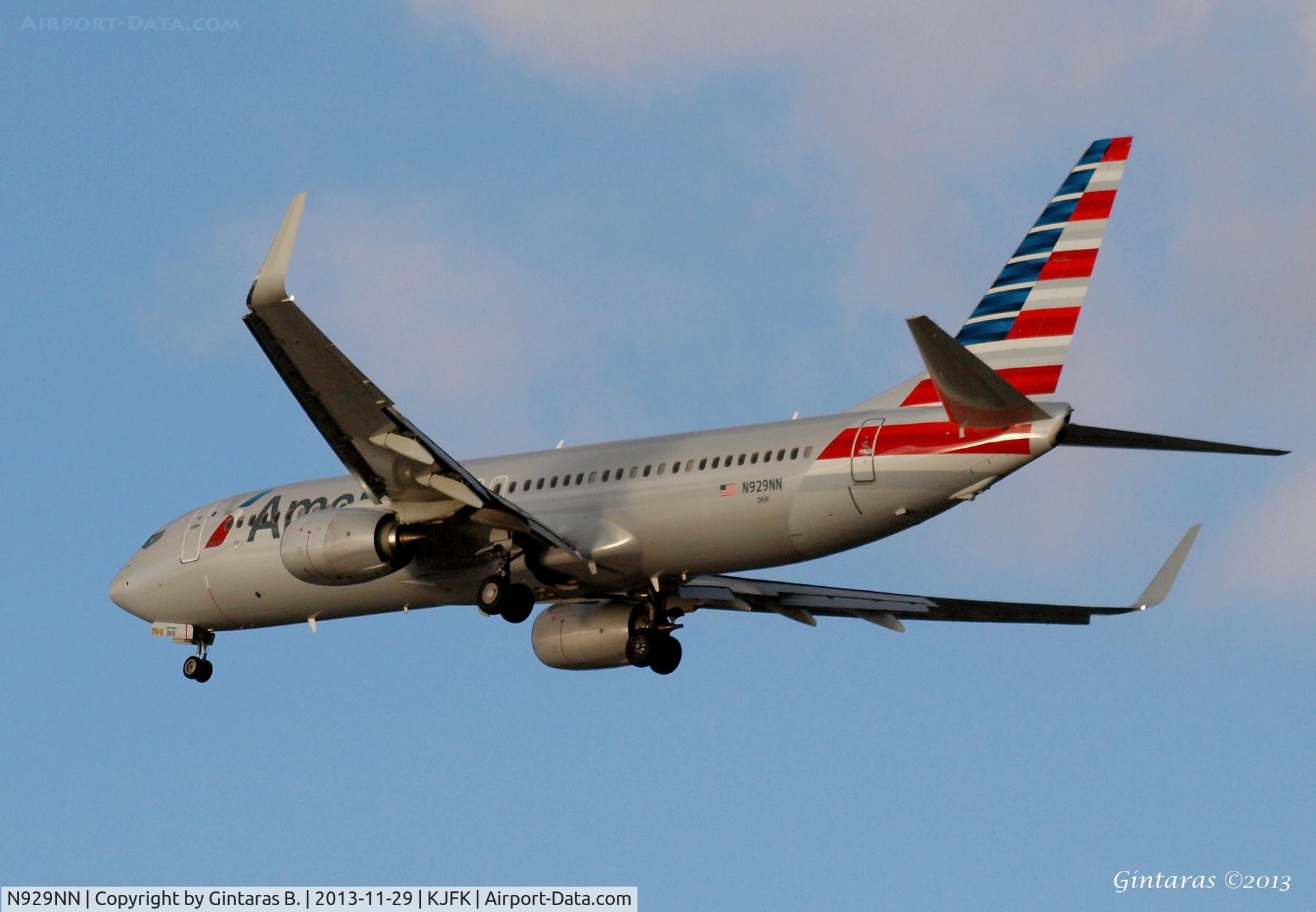 N929NN, 2012 Boeing 737-823 C/N 33322, Going To A Landing on 31R, JFK