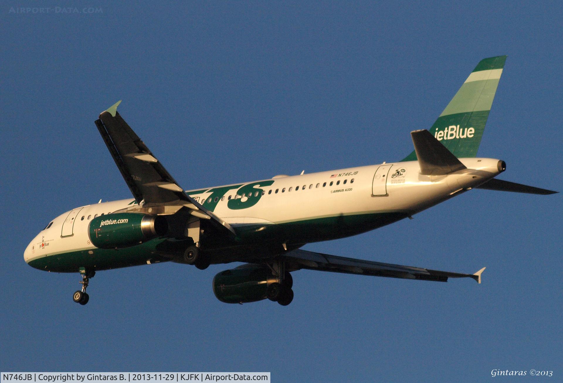 N746JB, 2008 Airbus A320-232 C/N 3622, Going To A Landing on 31R, JFK