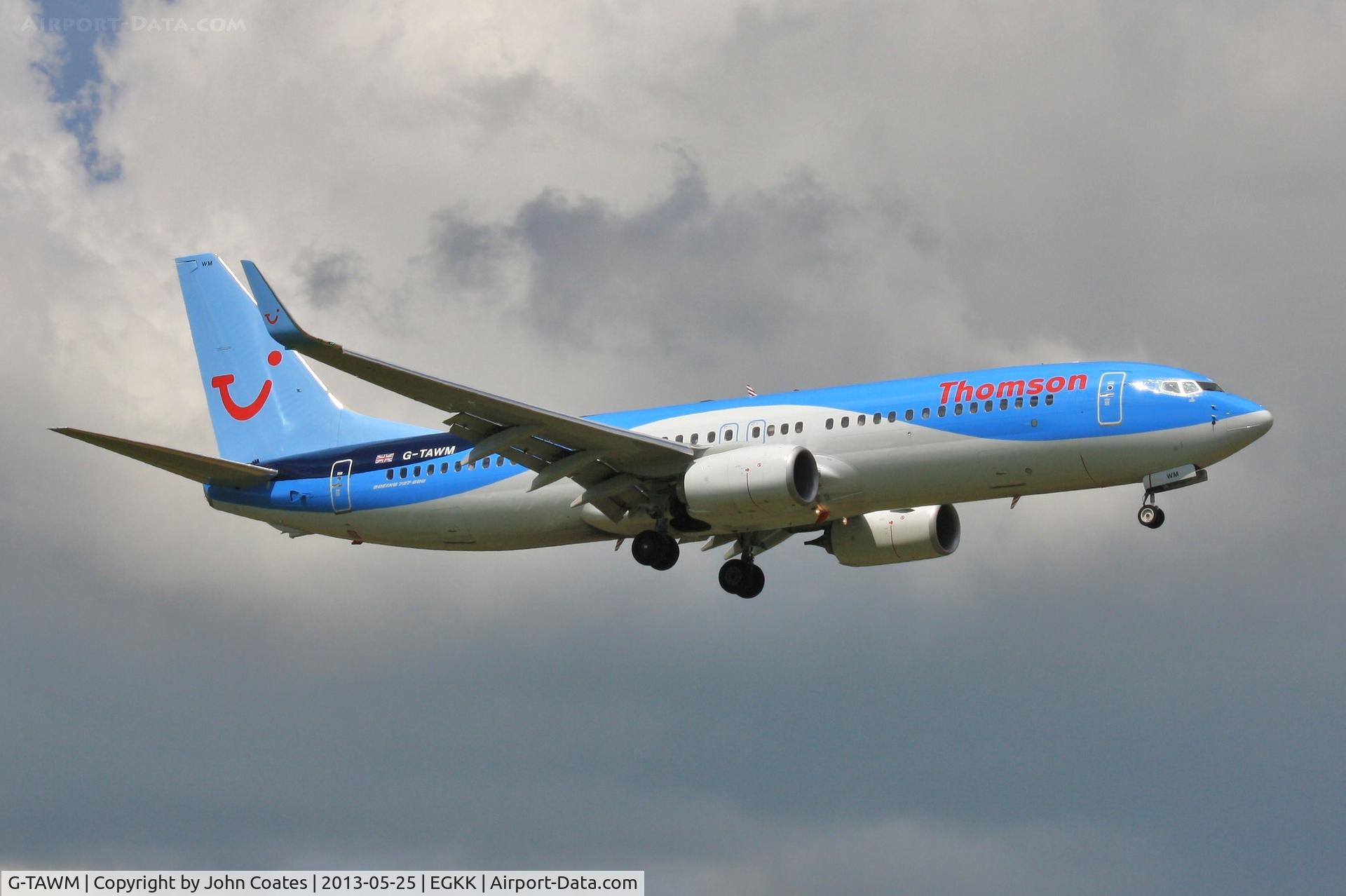 G-TAWM, 2013 Boeing 737-8K5 C/N 37249, Finals to 08R