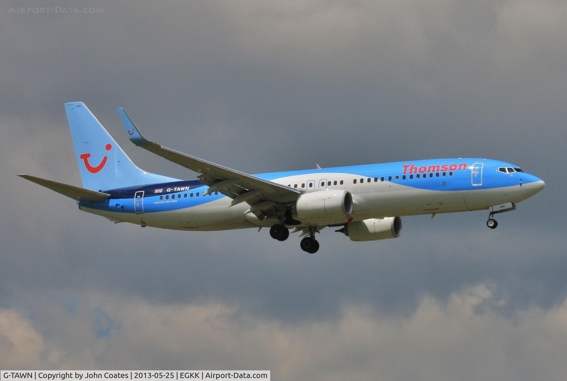 G-TAWN, 2013 Boeing 737-8K5 C/N 37251, Finals to 08R