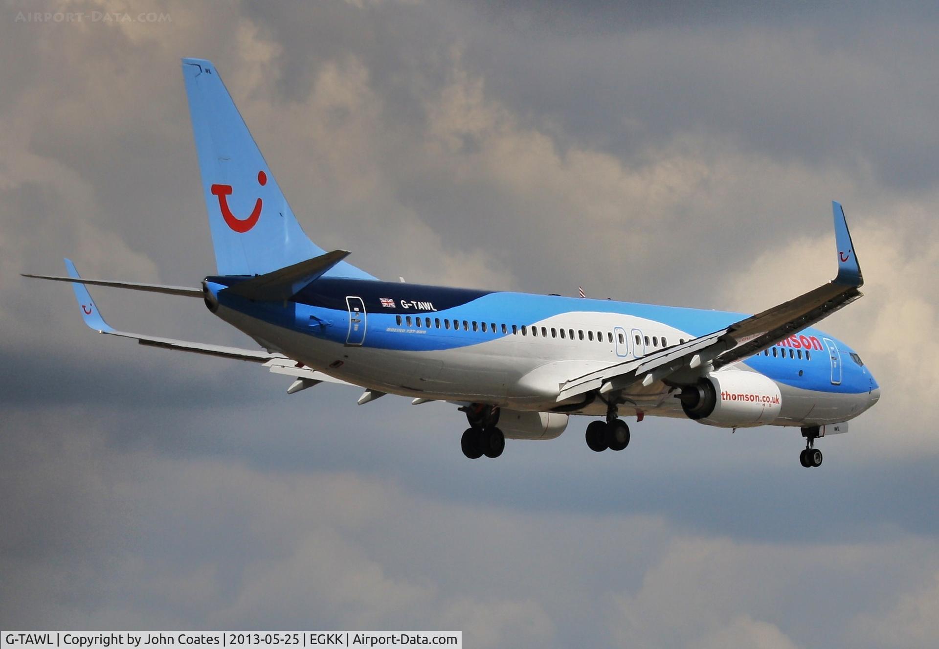 G-TAWL, 2012 Boeing 737-8K5 C/N 37243, About to land 08R