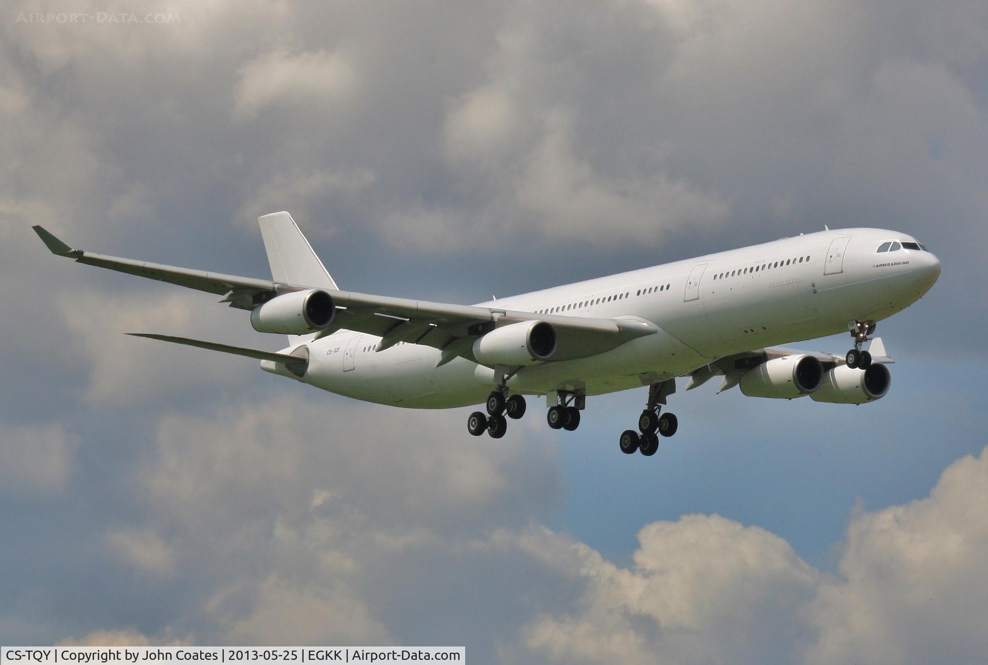 CS-TQY, 1997 Airbus A340-313X C/N 190, On approach to 08R ops for Monarch