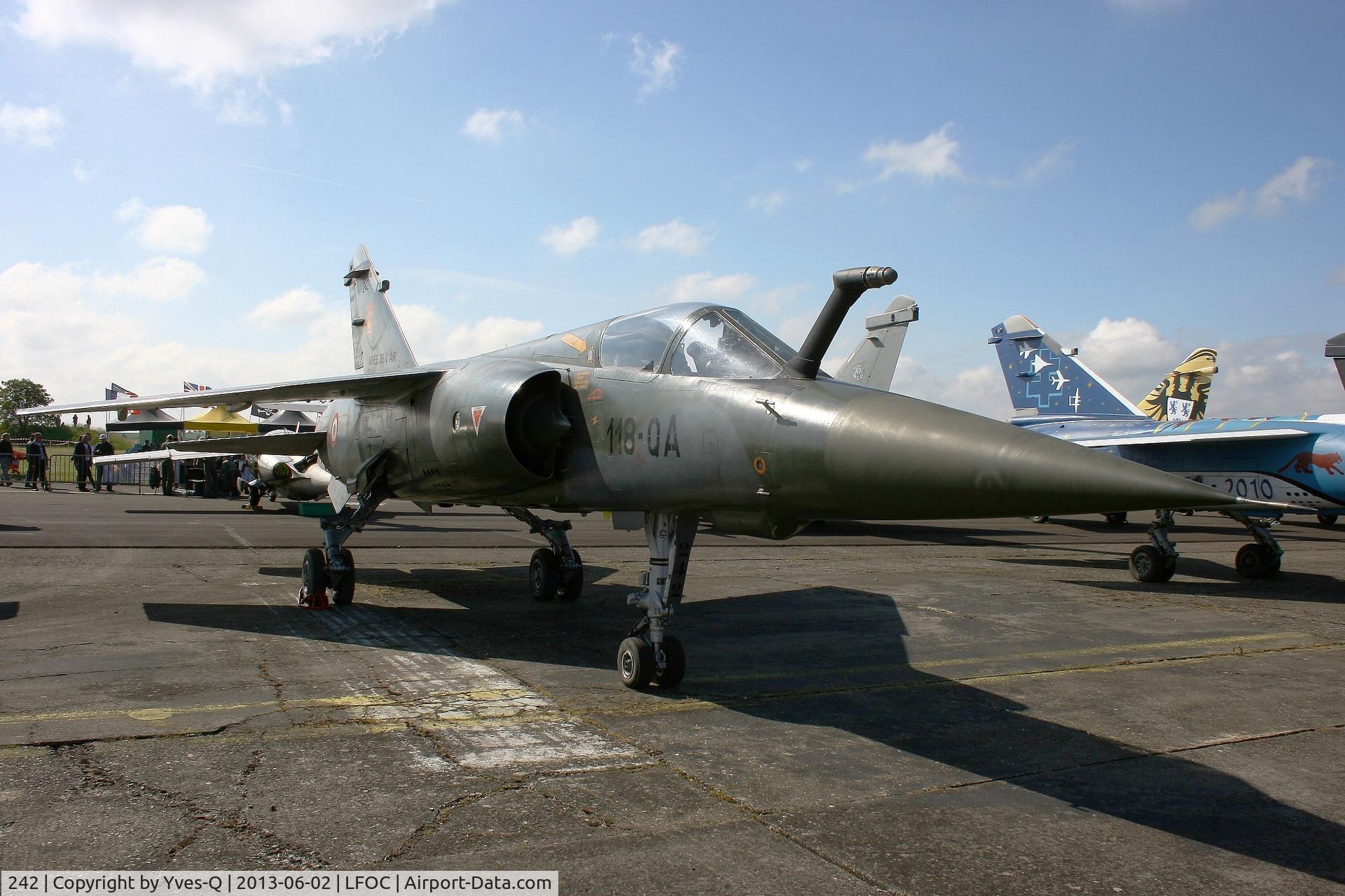 242, Dassault Mirage F.1CT C/N 242, Dassault Mirage F1CT, Static Display Chateaudun Air Base 279 (LFOC) Open day 2013.