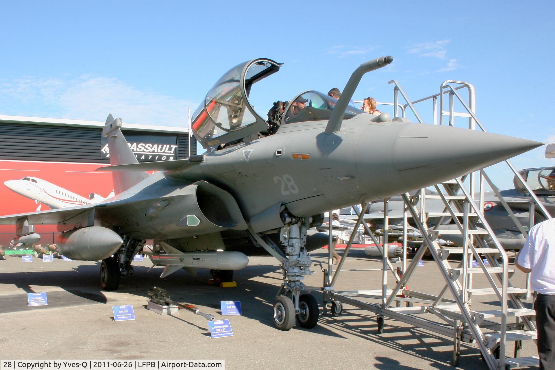 28, Dassault Rafale M C/N 28, French Naval Aviation Dassault Rafale M, Static Display  Paris-Le Bourget Air Show 2011.