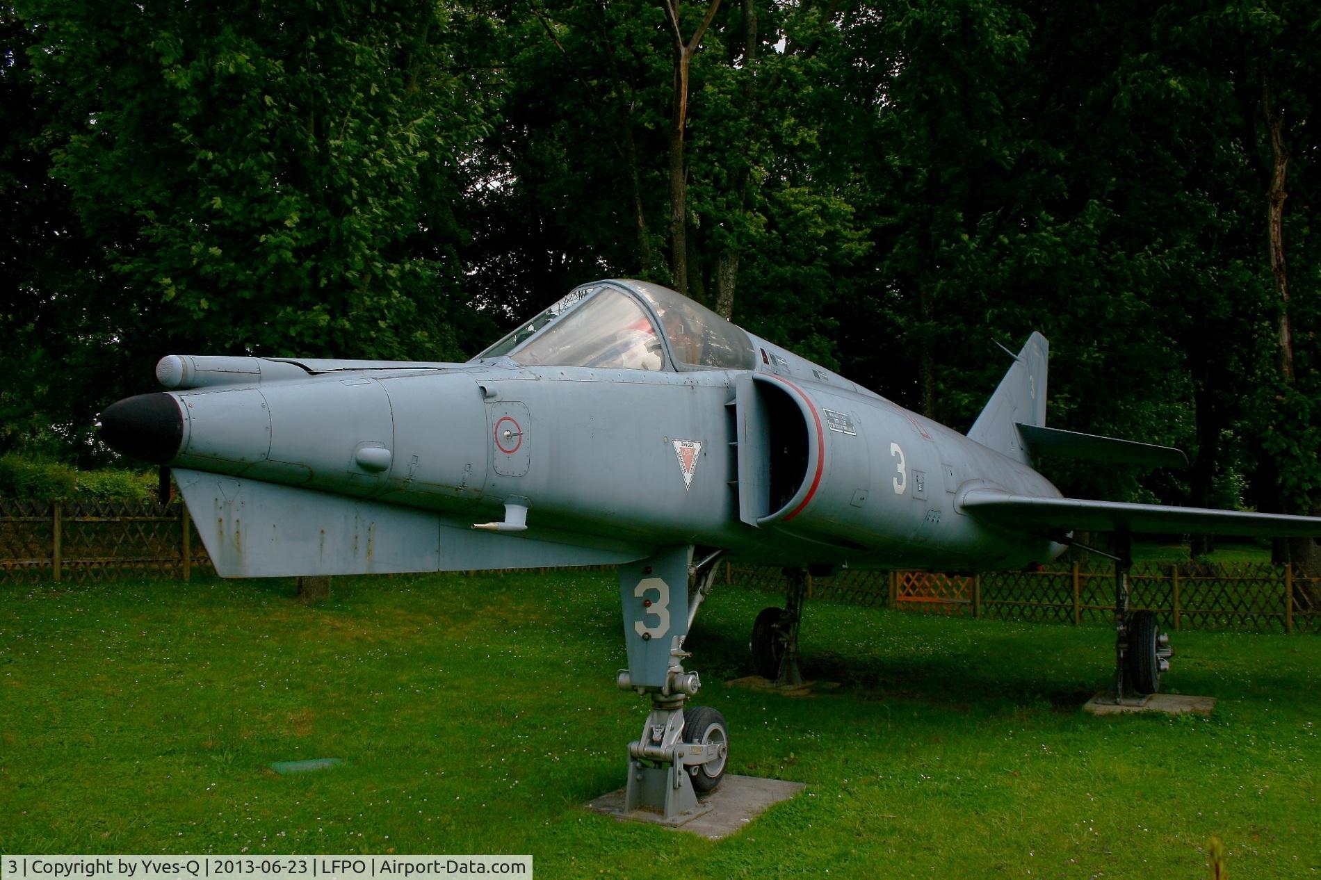 3, Dassault Etendard IV.M C/N 3, Dassault Etendard IV.M, Displayed at La coulée verte Park, Paray-Vieille Poste near Paris-Orly Airport.