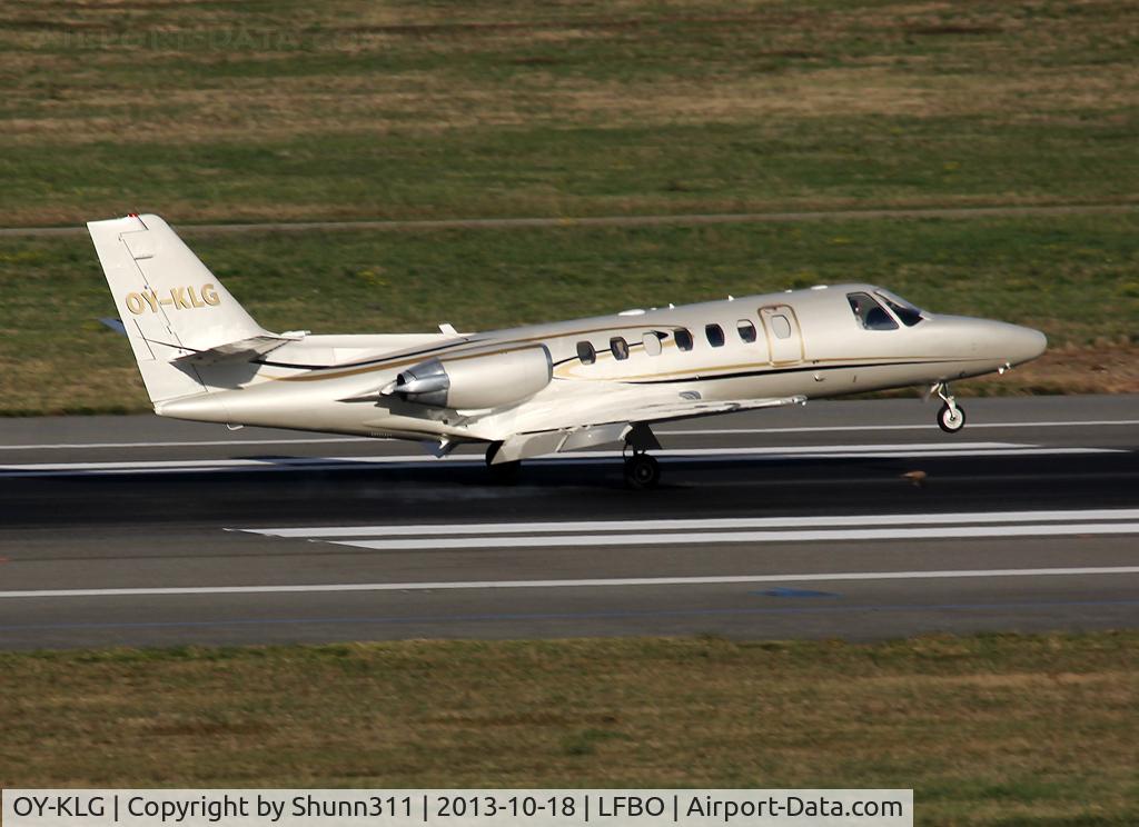 OY-KLG, 1997 Cessna 560 Citation Ultra C/N 560-0401, Landing rwy 14R