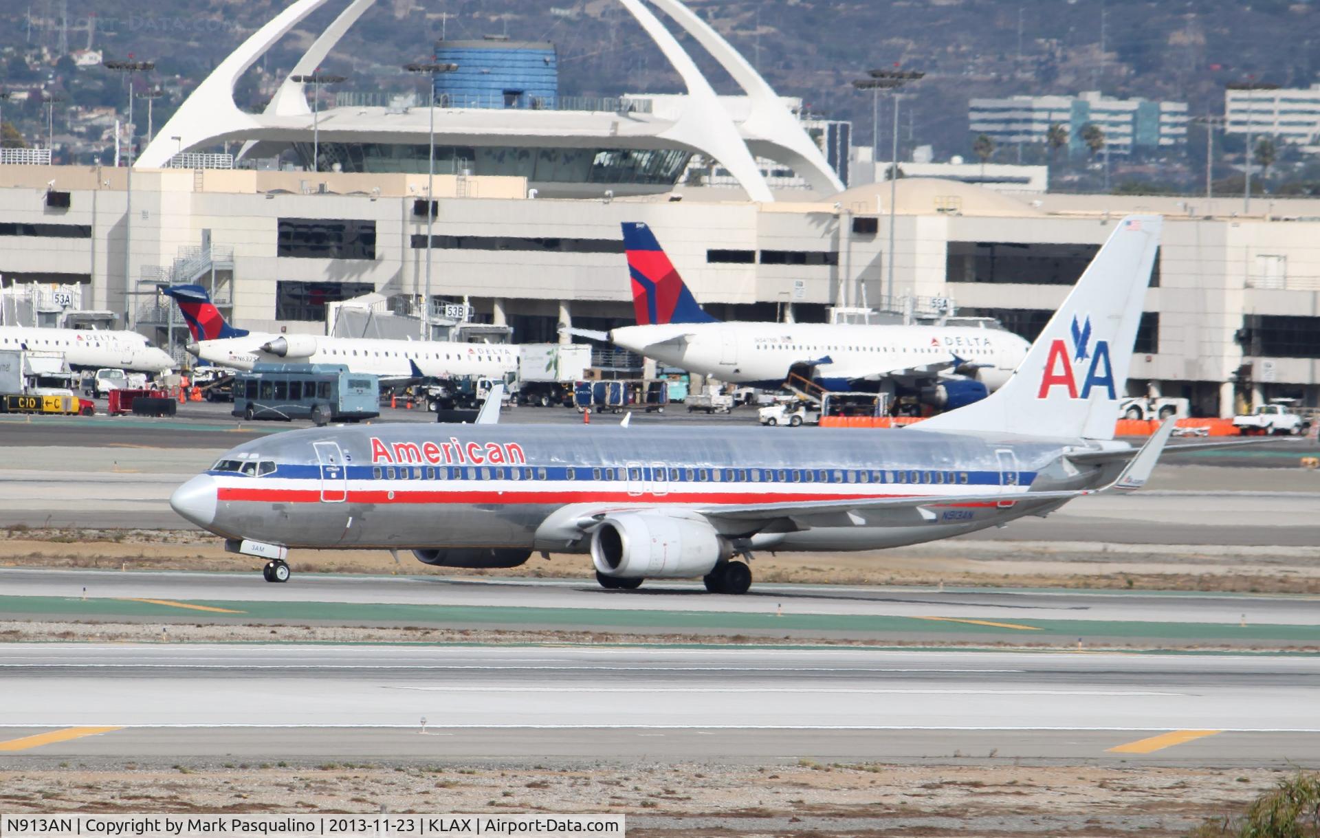 N913AN, 1999 Boeing 737-823 C/N 29514, Boeing 737-800