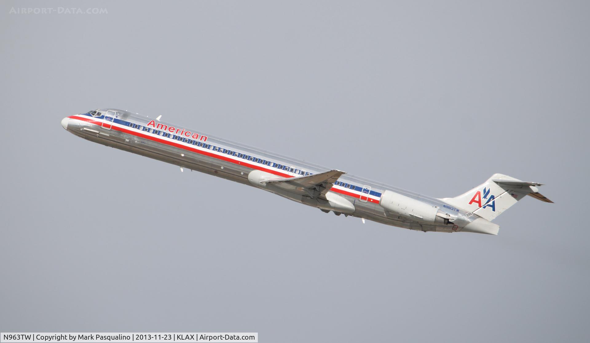 N963TW, 1999 McDonnell Douglas MD-83 (DC-9-83) C/N 53613, MD-83