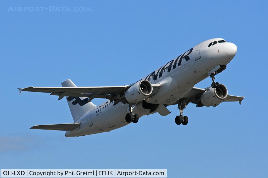 OH-LXD, 2001 Airbus A320-214 C/N 1588, Taken at EFHK.