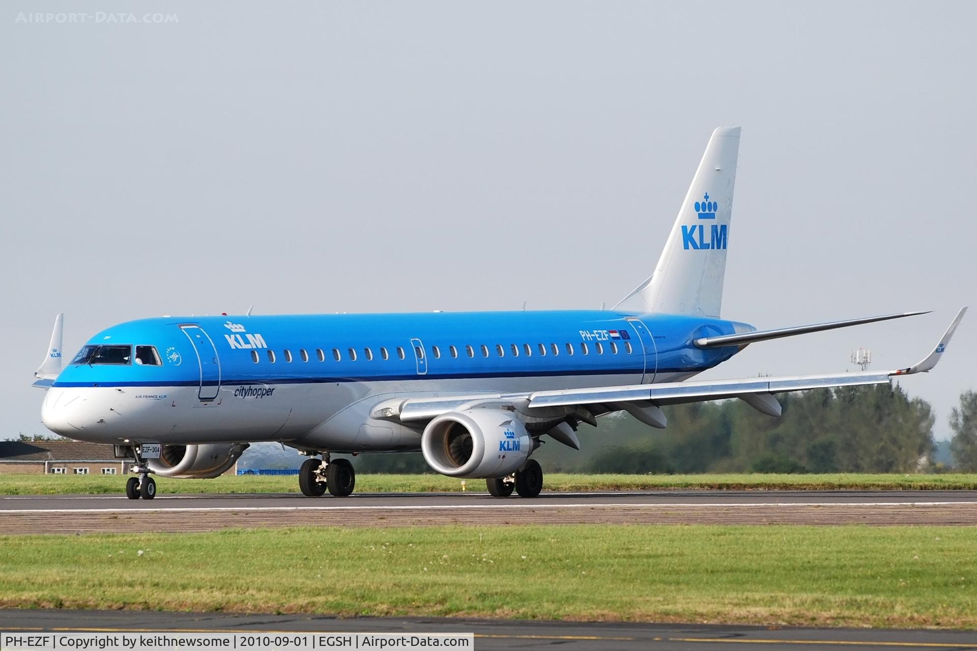 PH-EZF, 2009 Embraer 190LR (ERJ-190-100LR) C/N 19000304, Turning onto runway 09 !