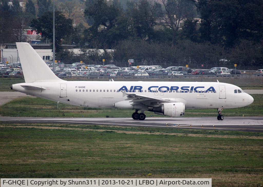 F-GHQE, 1990 Airbus A320-211 C/N 0115, Lining up rwy 14L for departure
