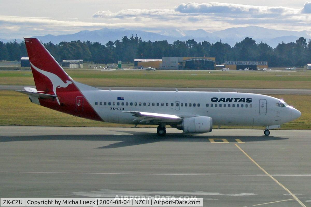 ZK-CZU, 1994 Boeing 737-33A C/N 27267, At Christchurch