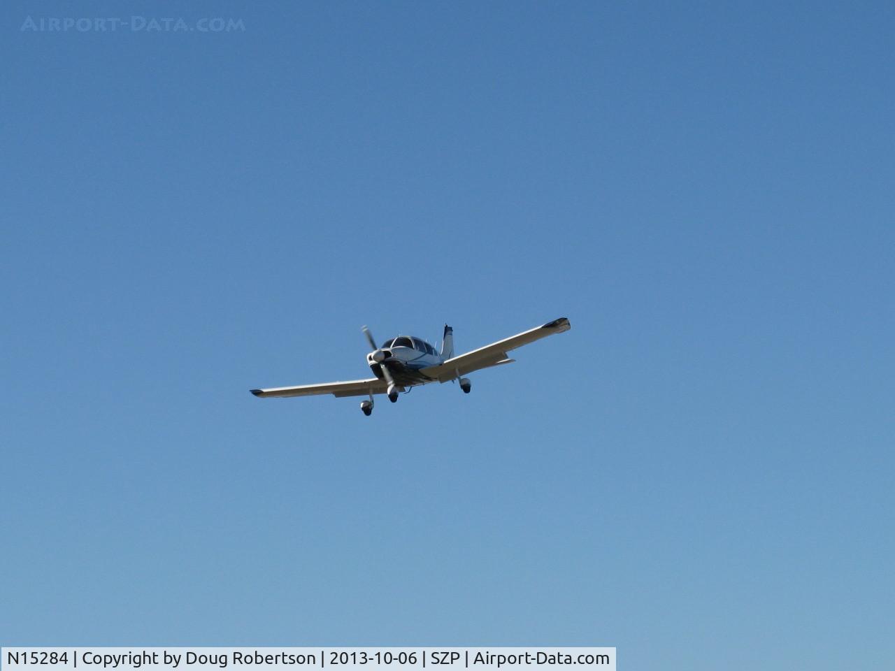 N15284, 1972 Piper PA-28-180 Cherokee C/N 28-7305049, 1972 Piper PA-28-180 CHEROKEE, Lycoming O&VO-360 180 Hp, landing Rwy 04