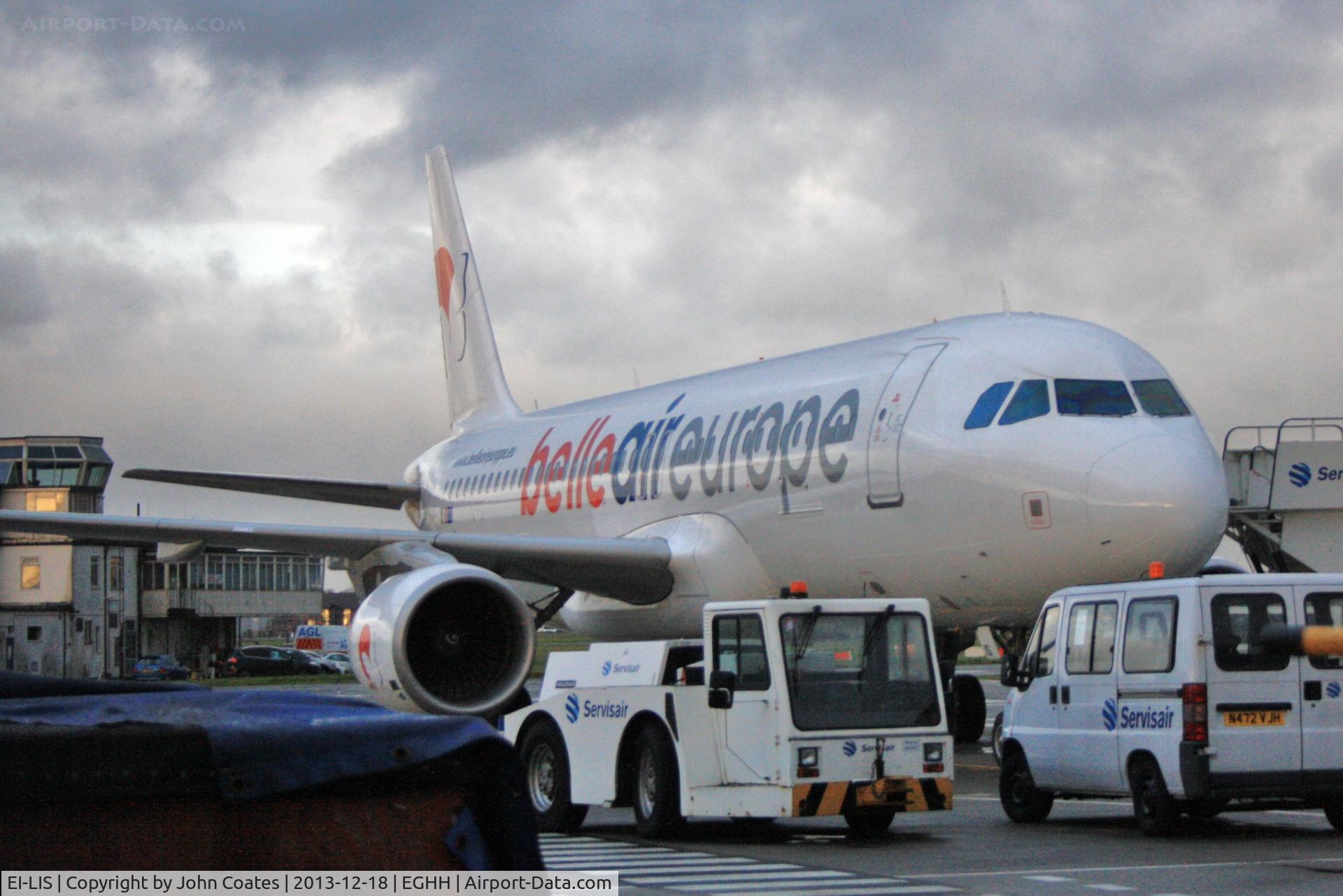 EI-LIS, 2008 Airbus A320-214 C/N 3492, On busy apron after weather diversion from Lasham