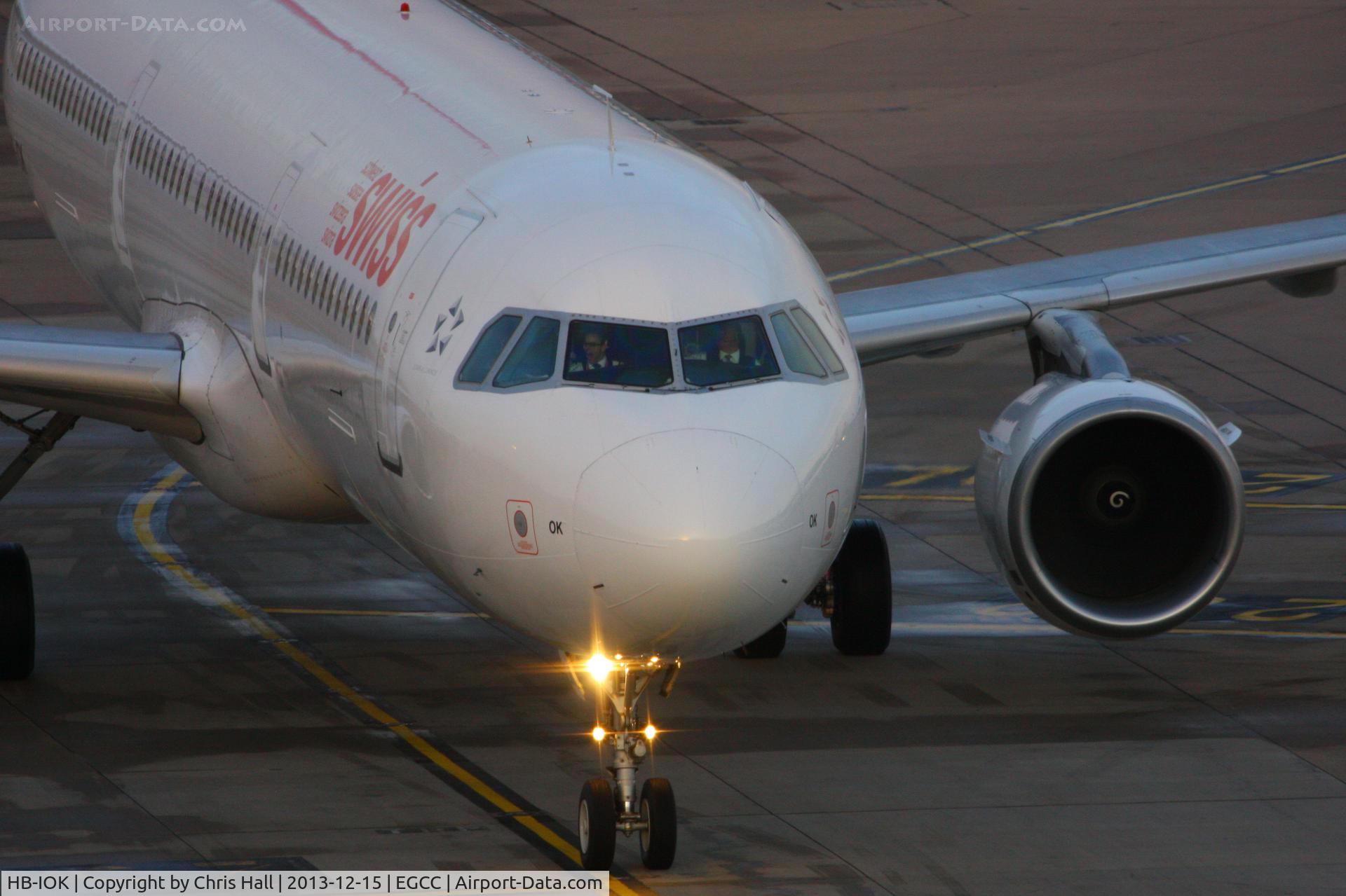 HB-IOK, 1999 Airbus A321-111 C/N 987, Swiss