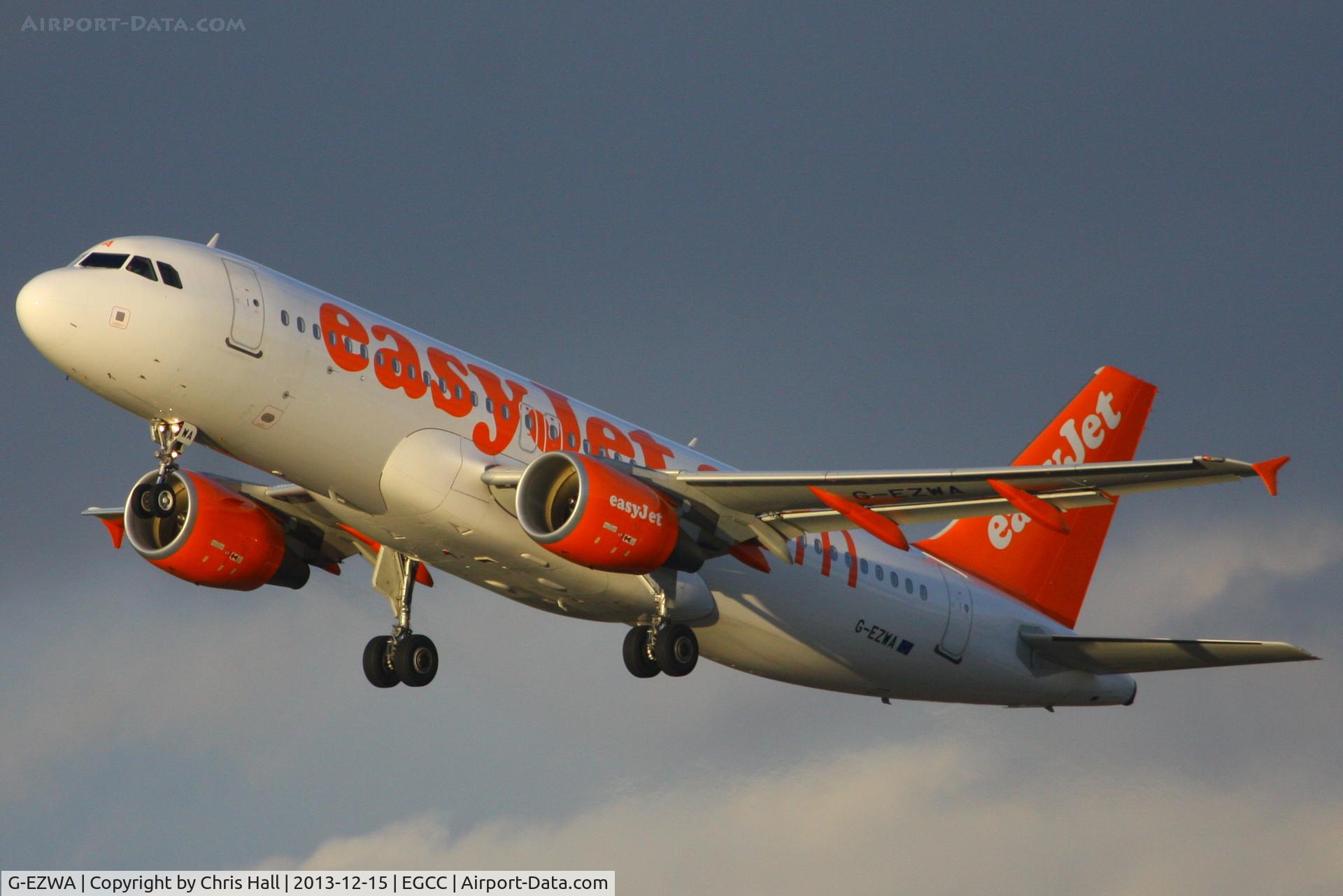G-EZWA, 2012 Airbus A320-214 C/N 5201, easyJet