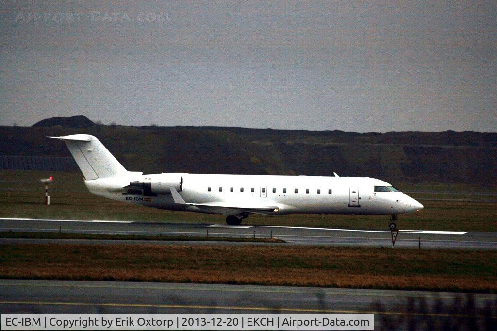 EC-IBM, 2001 Bombardier CRJ-200ER (CL-600-2B19) C/N 7591, EC-IBM, all White, operated by Cimber on behalf of SAS deprting as SK763 to WRO.