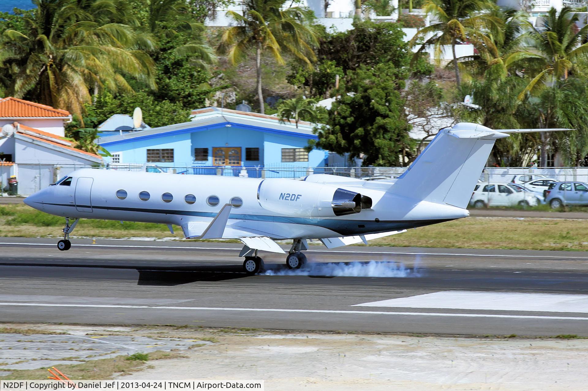 N2DF, 1987 Gulfstream Aerospace G-IV C/N 1032, N2DF