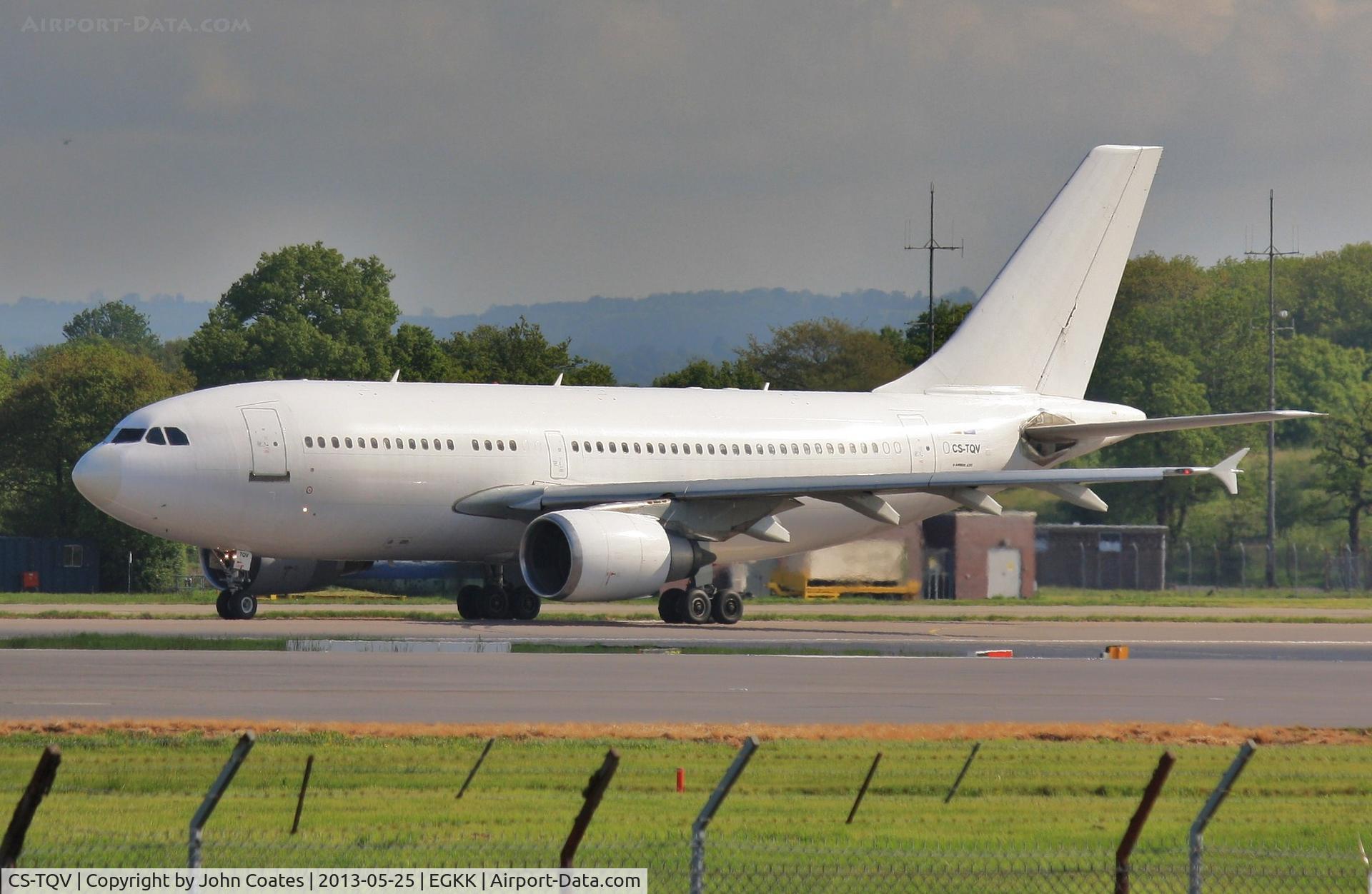 CS-TQV, 1988 Airbus A310-304 C/N 494, Taxies to depart 08R ops for Monarch