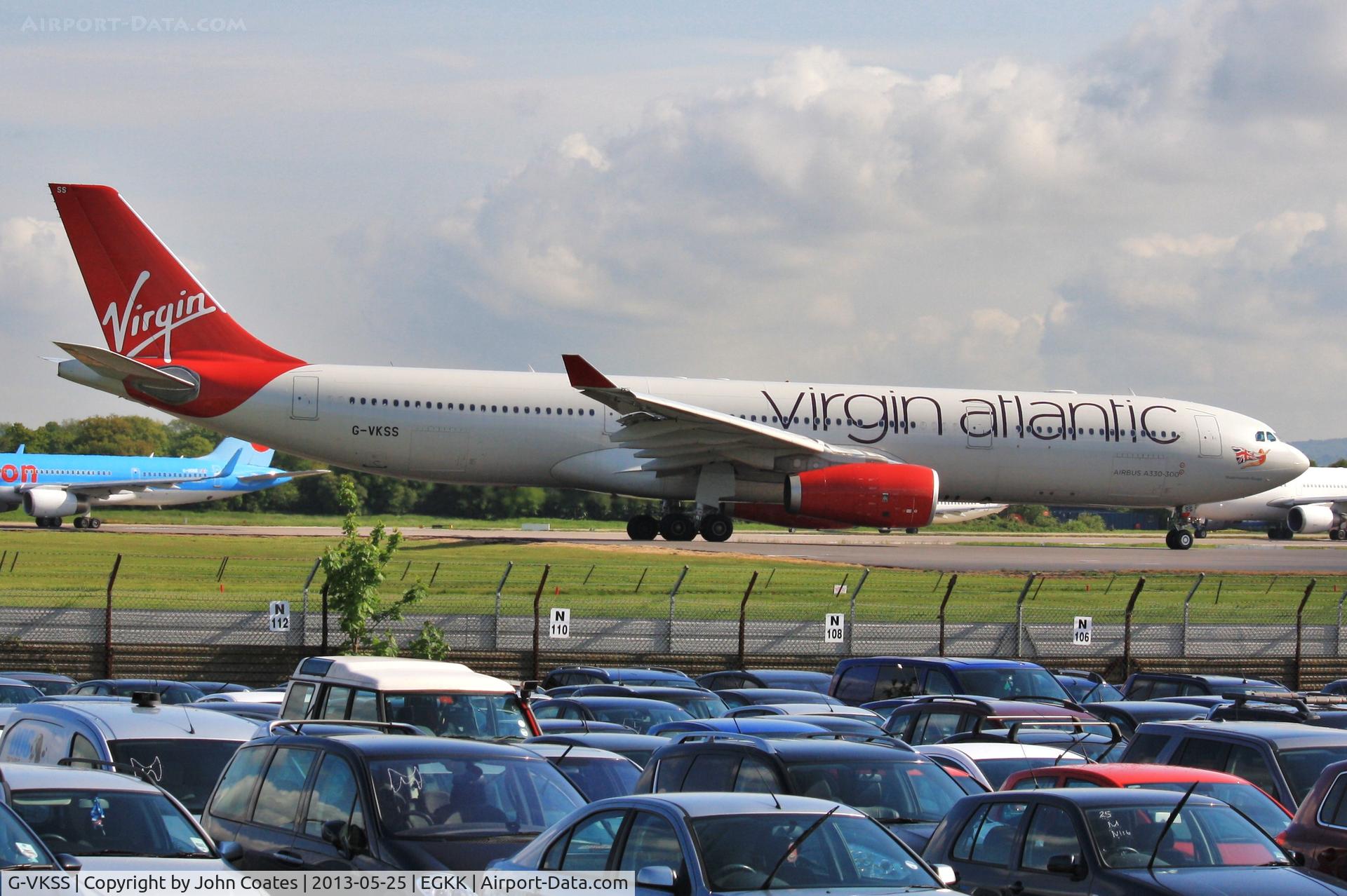 G-VKSS, 2010 Airbus A330-343X C/N 1201, Rolling on 08R