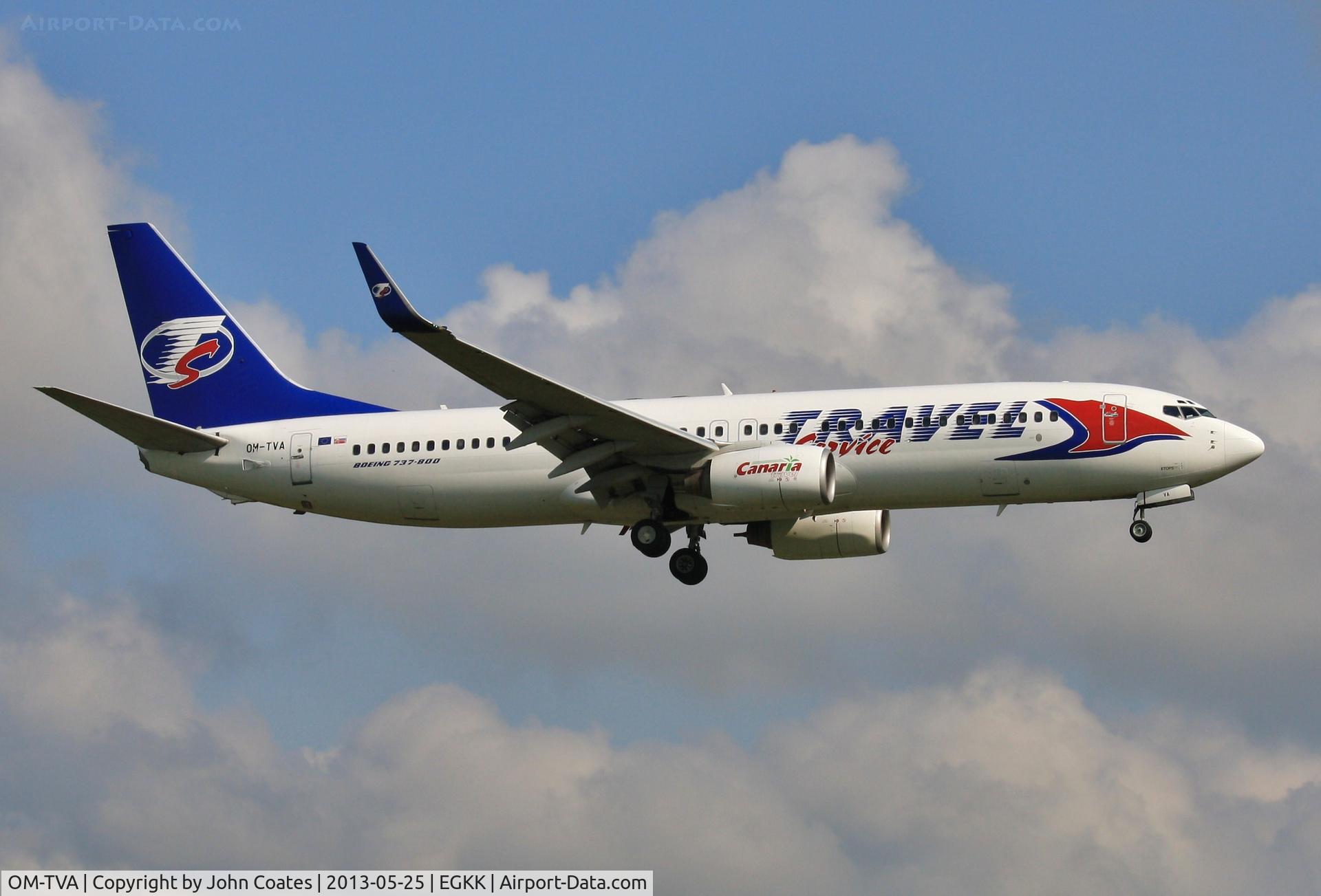 OM-TVA, 2001 Boeing 737-86N C/N 32243, Finals to 08R