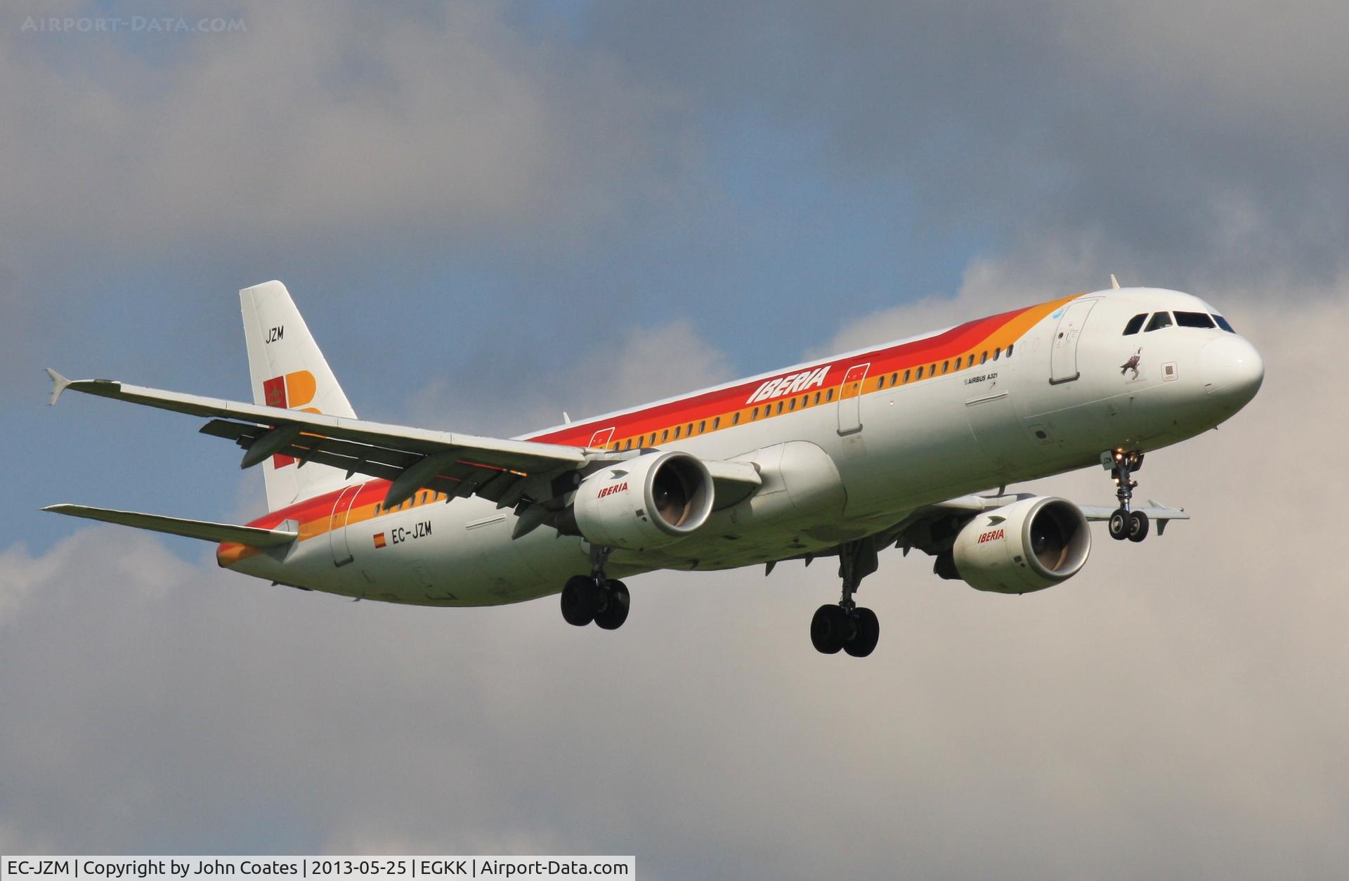 EC-JZM, 2007 Airbus A321-212 C/N 2996, On approach to 08R