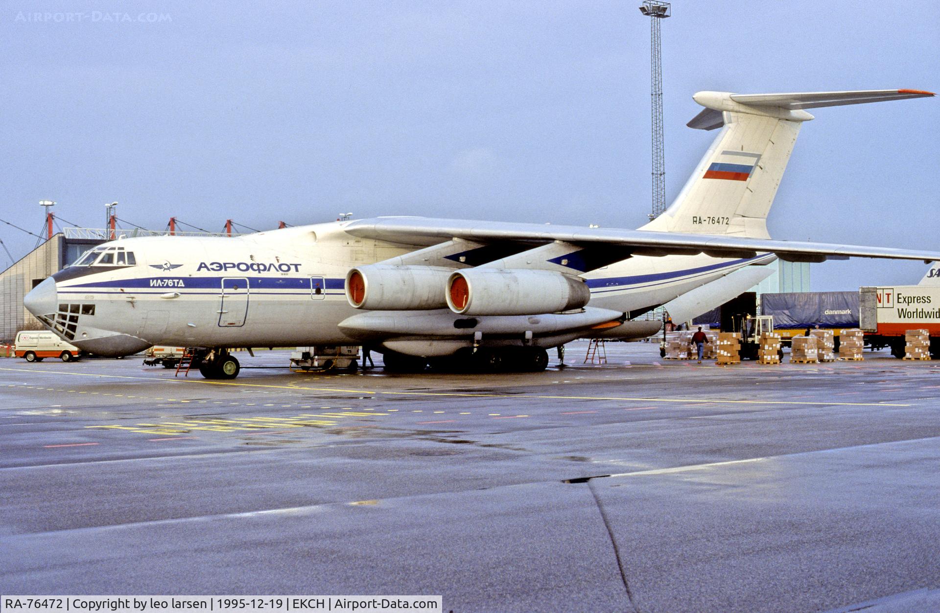 RA-76472, 1983 Ilyushin Il-76TD C/N 0033446350, Copenhagen Kastrup 19.12.95
