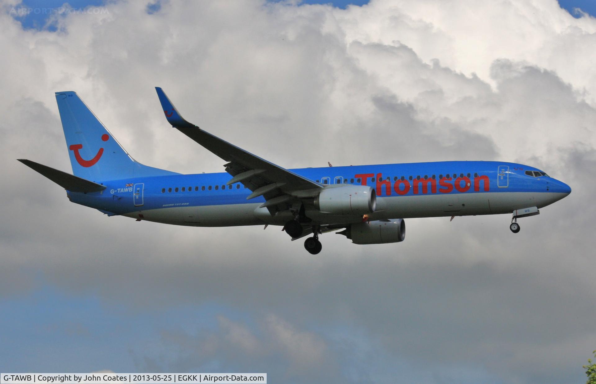 G-TAWB, 2012 Boeing 737-8K5 C/N 37242, Finals to 08R