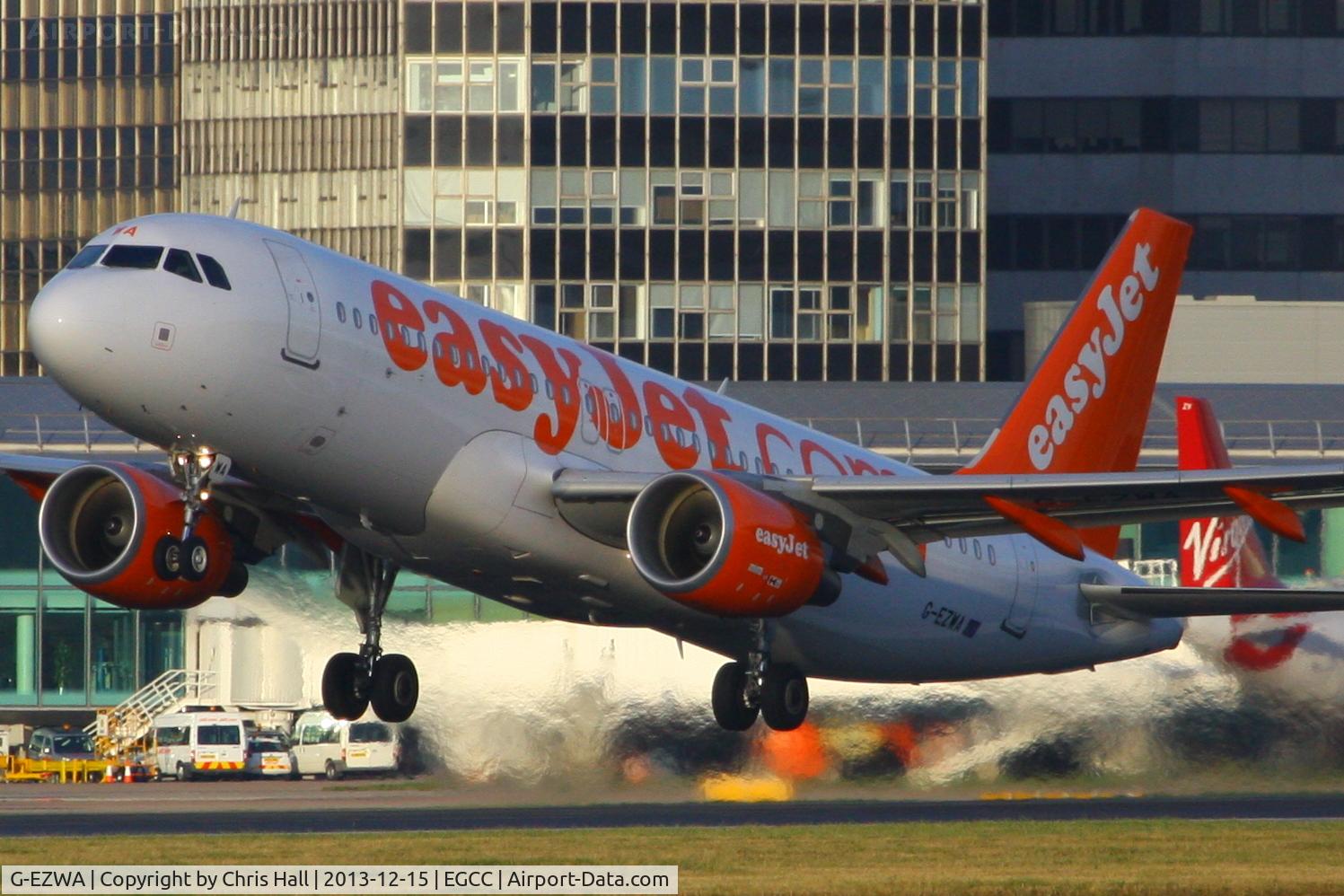 G-EZWA, 2012 Airbus A320-214 C/N 5201, easyJet