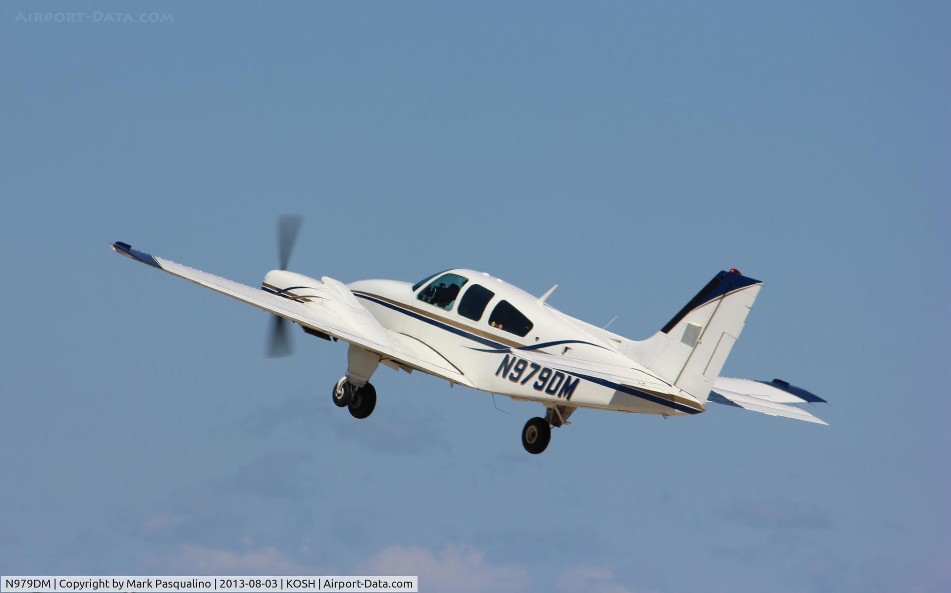 N979DM, 1978 Beech E-55 Baron C/N TE-1132, Beech E55