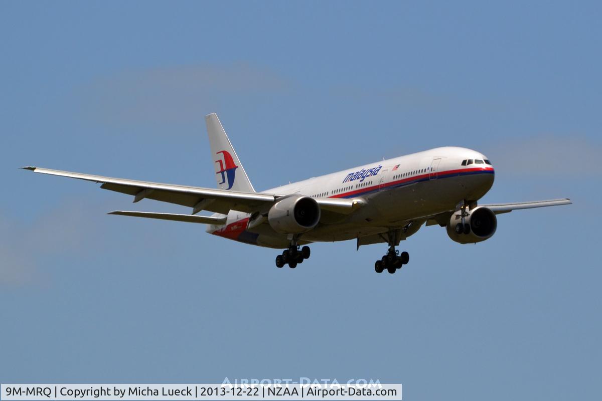9M-MRQ, 2002 Boeing 777-2H6/ER C/N 28422, At Auckland