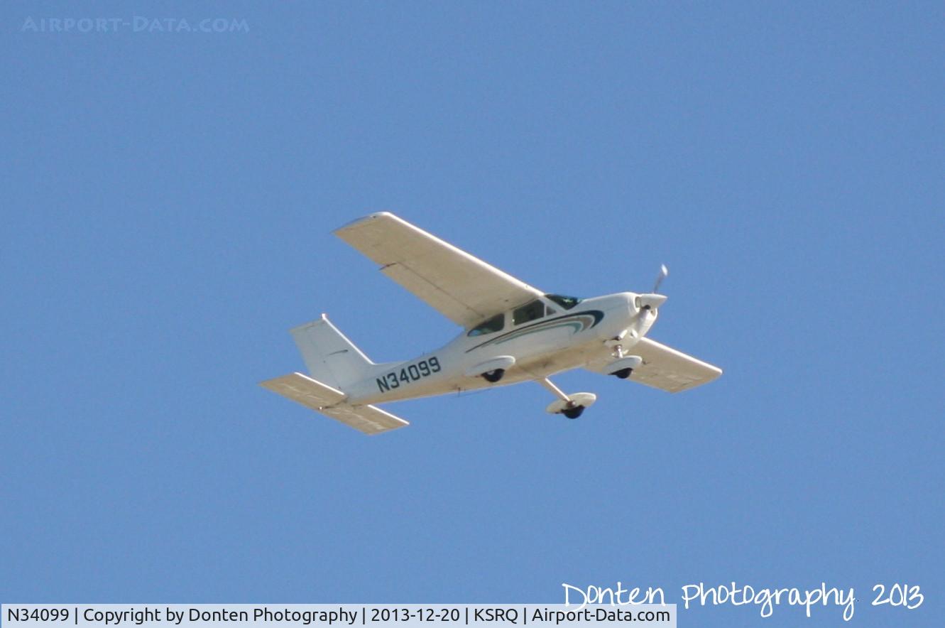 N34099, 1971 Cessna 177B Cardinal C/N 17701639, Cessna Cardinal (N34099) departs Sarasota-Bradenton International Airport